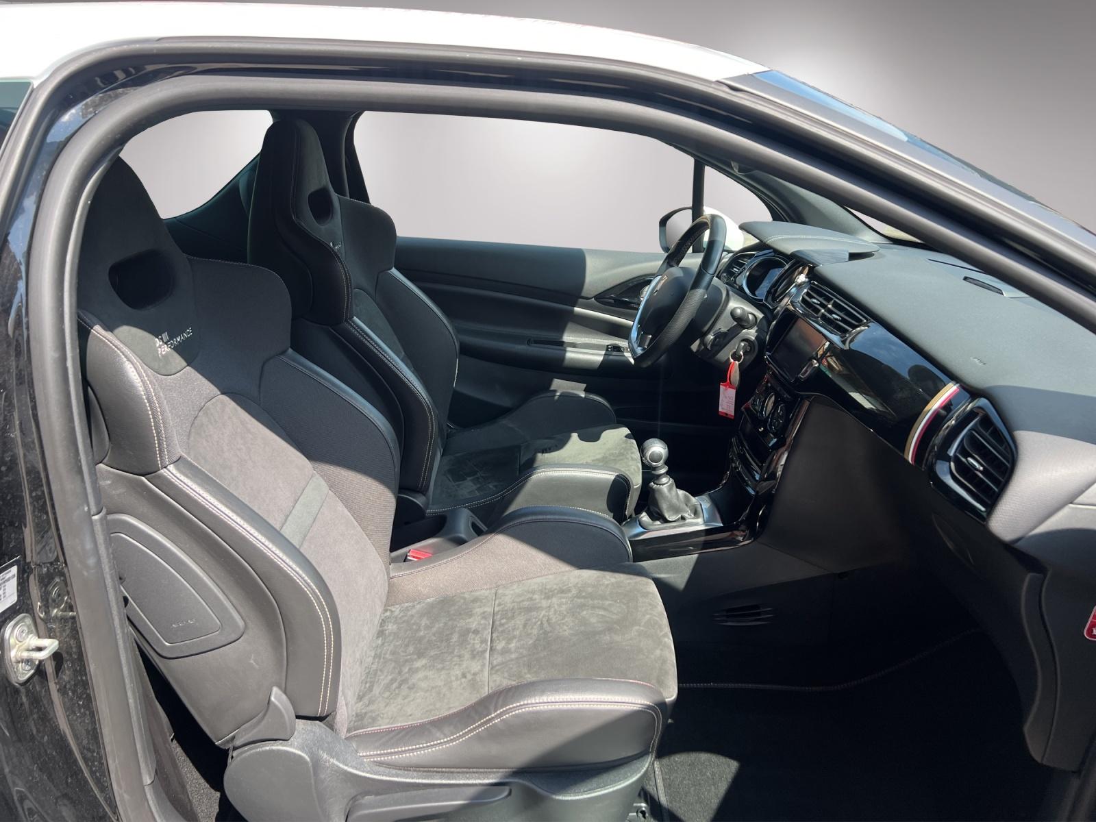 DS AUTOMOBILES Automobiles DS3 1.6 THP 208 Performance-image-11