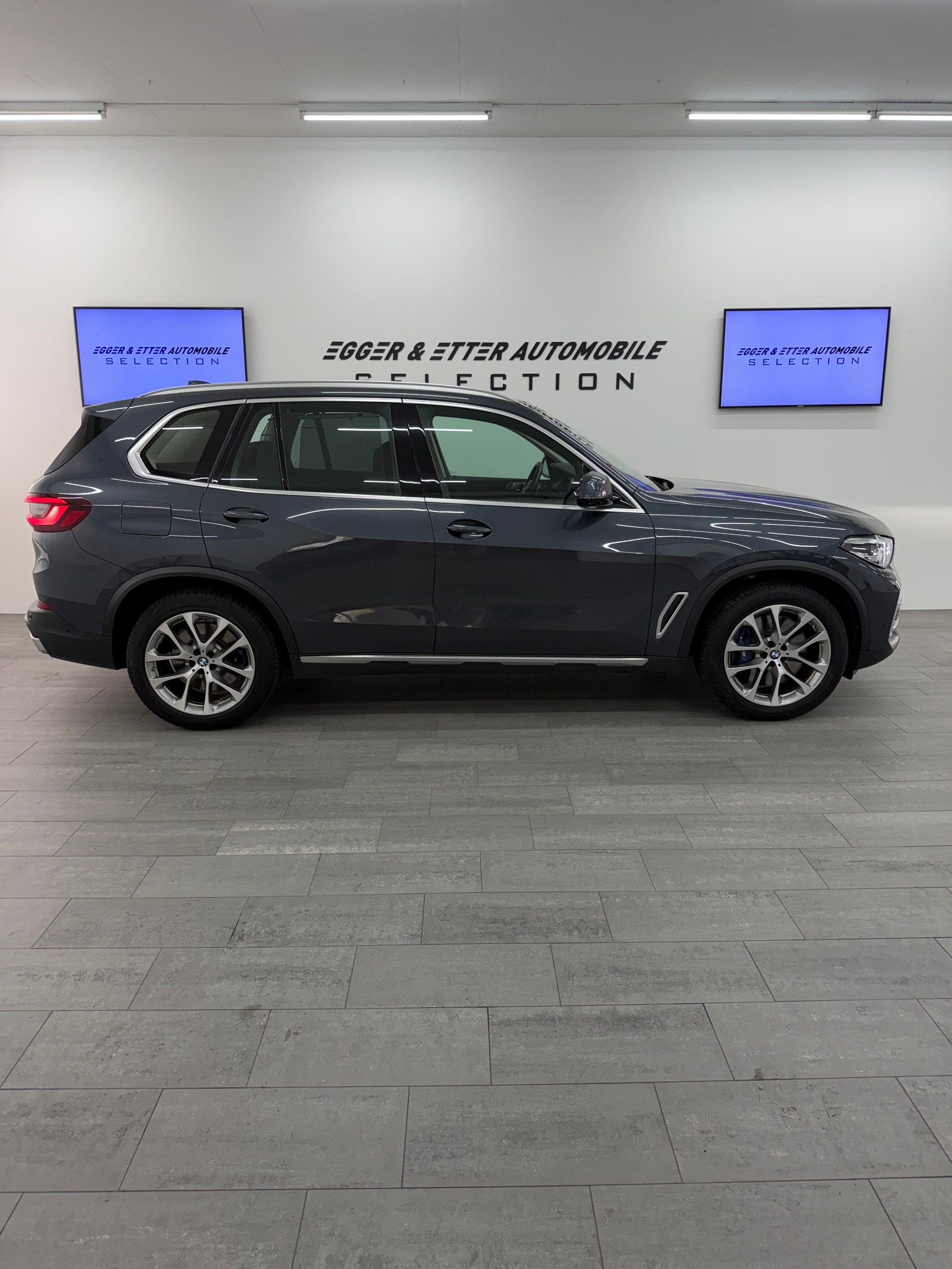 BMW X5-image-3
