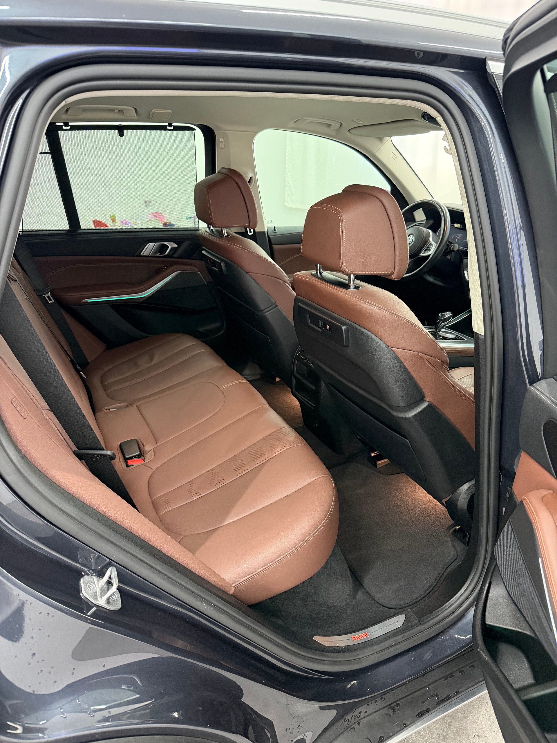 BMW X5-image-14