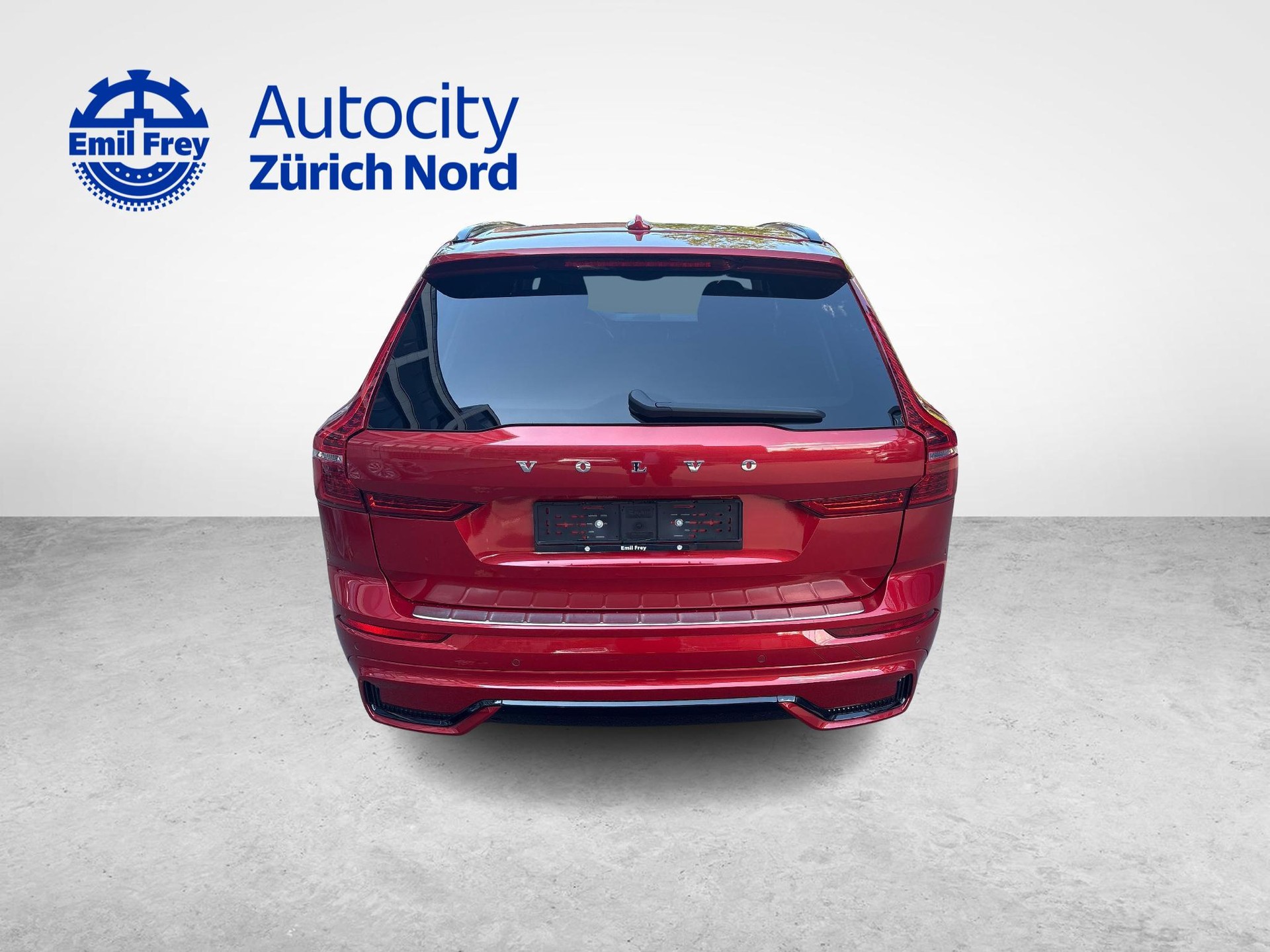 VOLVO XC60 2.0 T8 TE Ultimate Dark eAWD-image-3