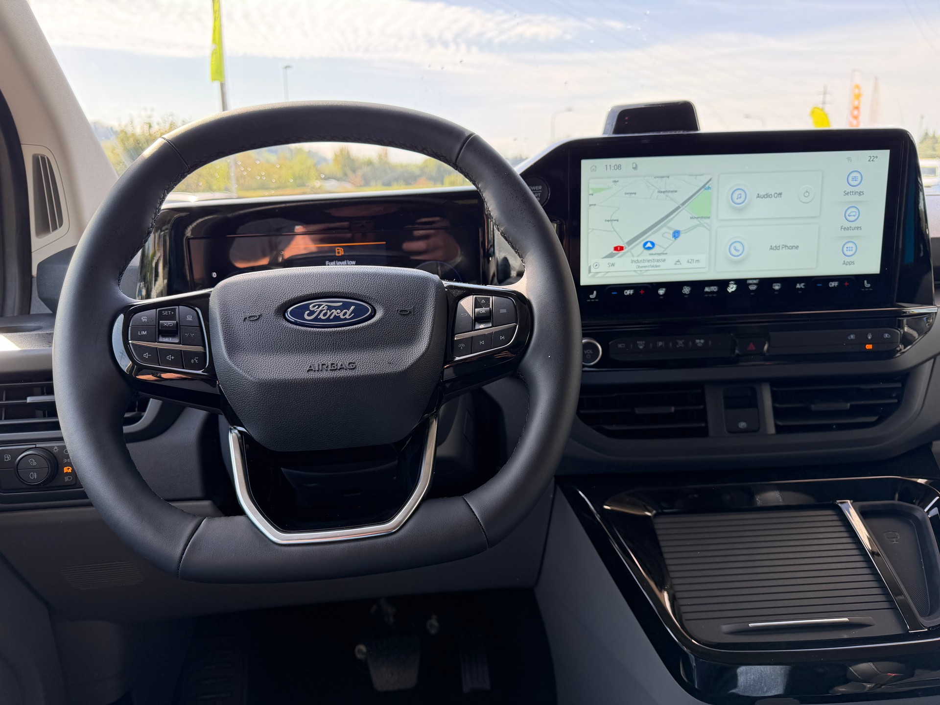 FORD Tourneo Bus 340 L1H1 PHEV Sport-image-8