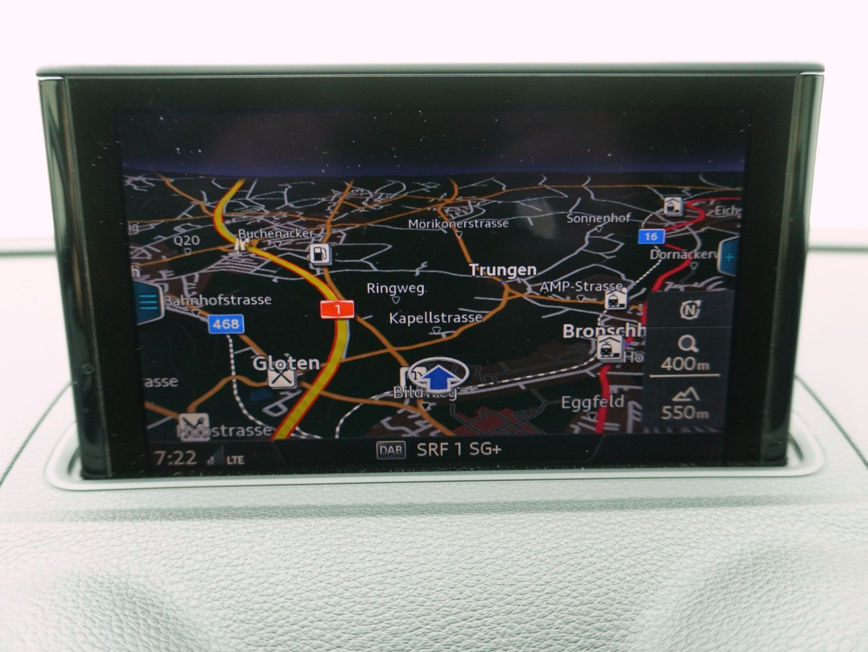 AUDI A3 Sportback 40 e-tron S line S-Tronic-image-18
