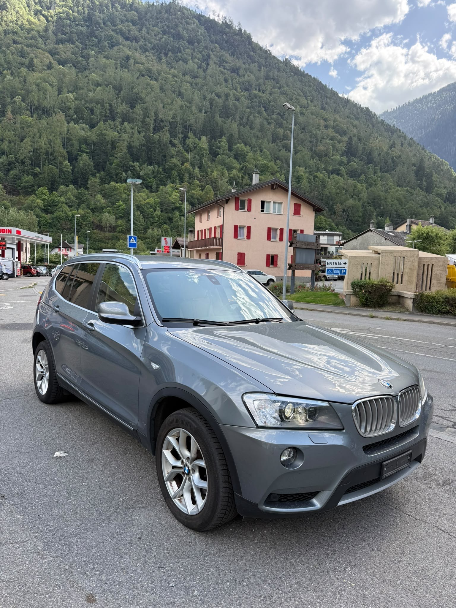 BMW X3 xDrive 35i Steptronic-image-2