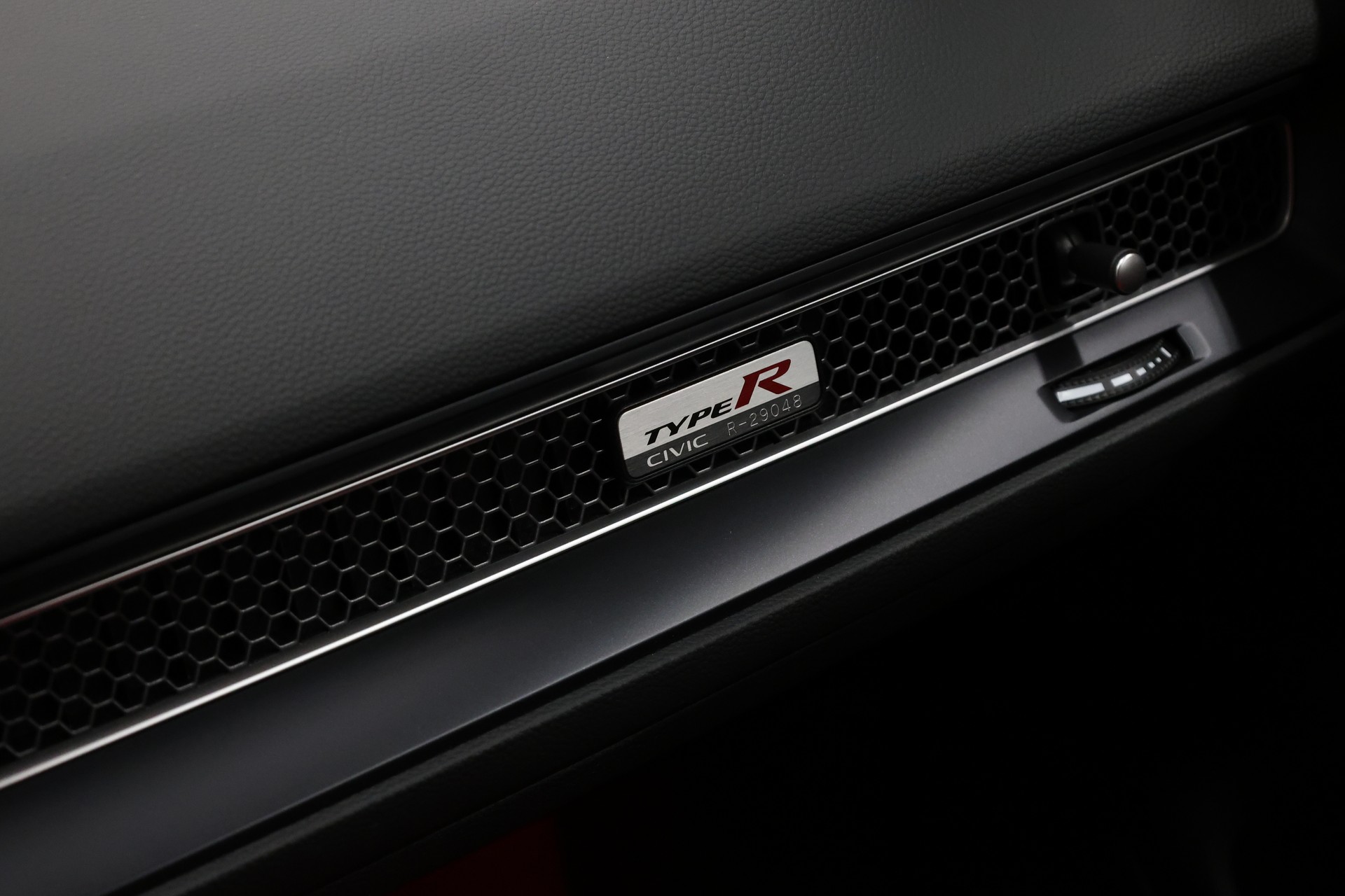 HONDA Civic 2.0 VTEC Type R-image-29