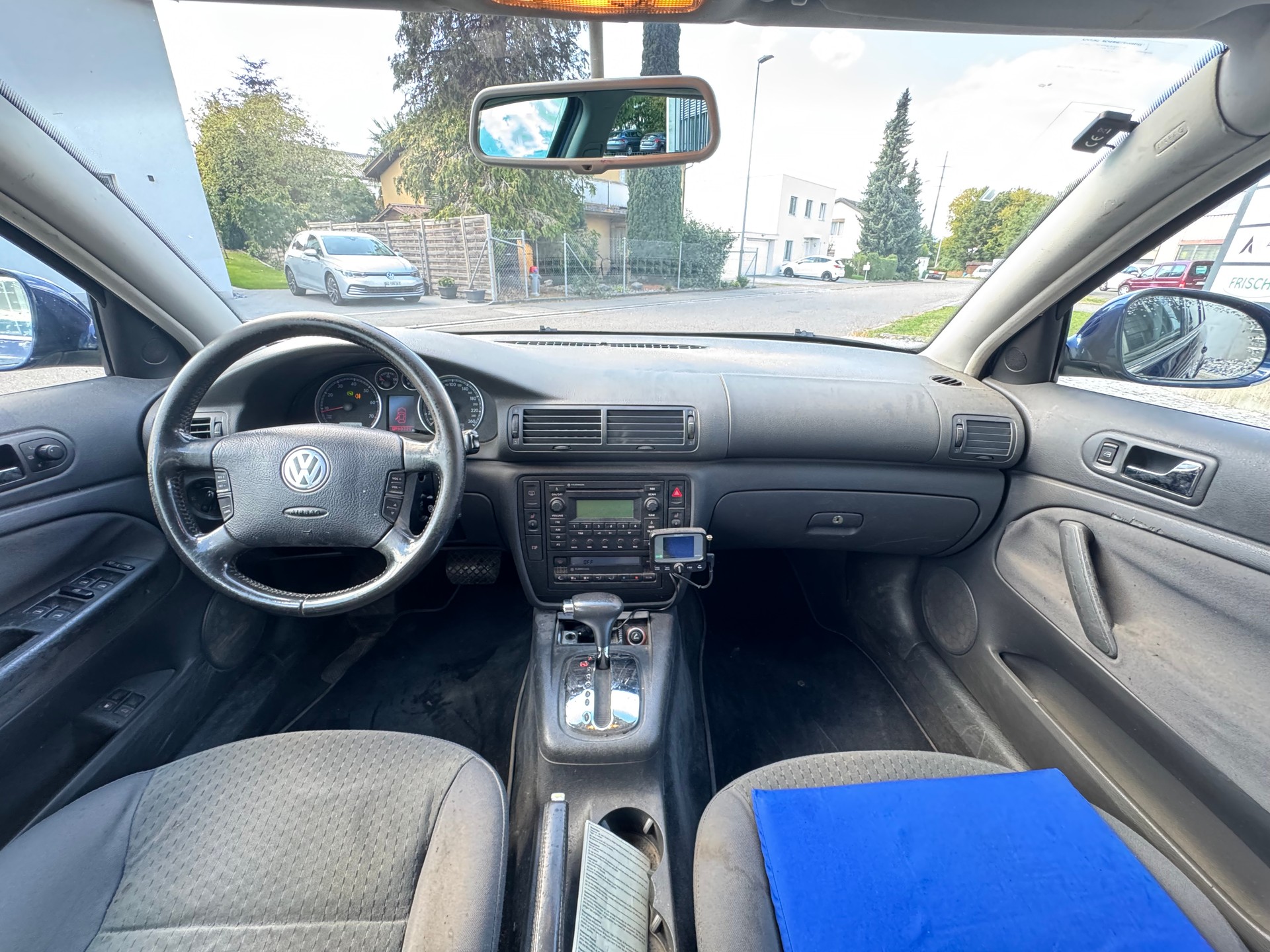 VW Passat Variant 2.0 Trendline-image-4