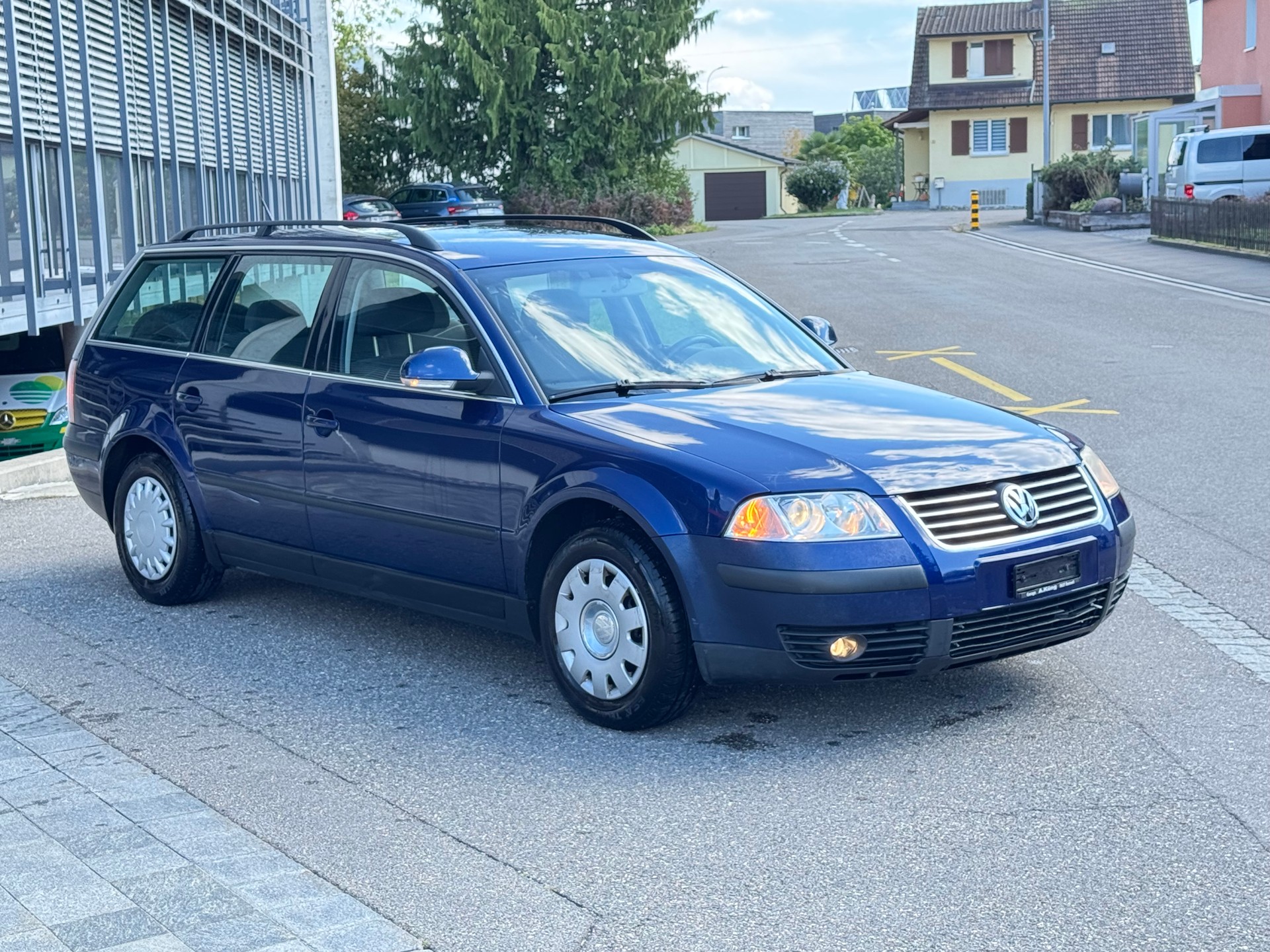 VW Passat Variant 2.0 Trendline-image-0