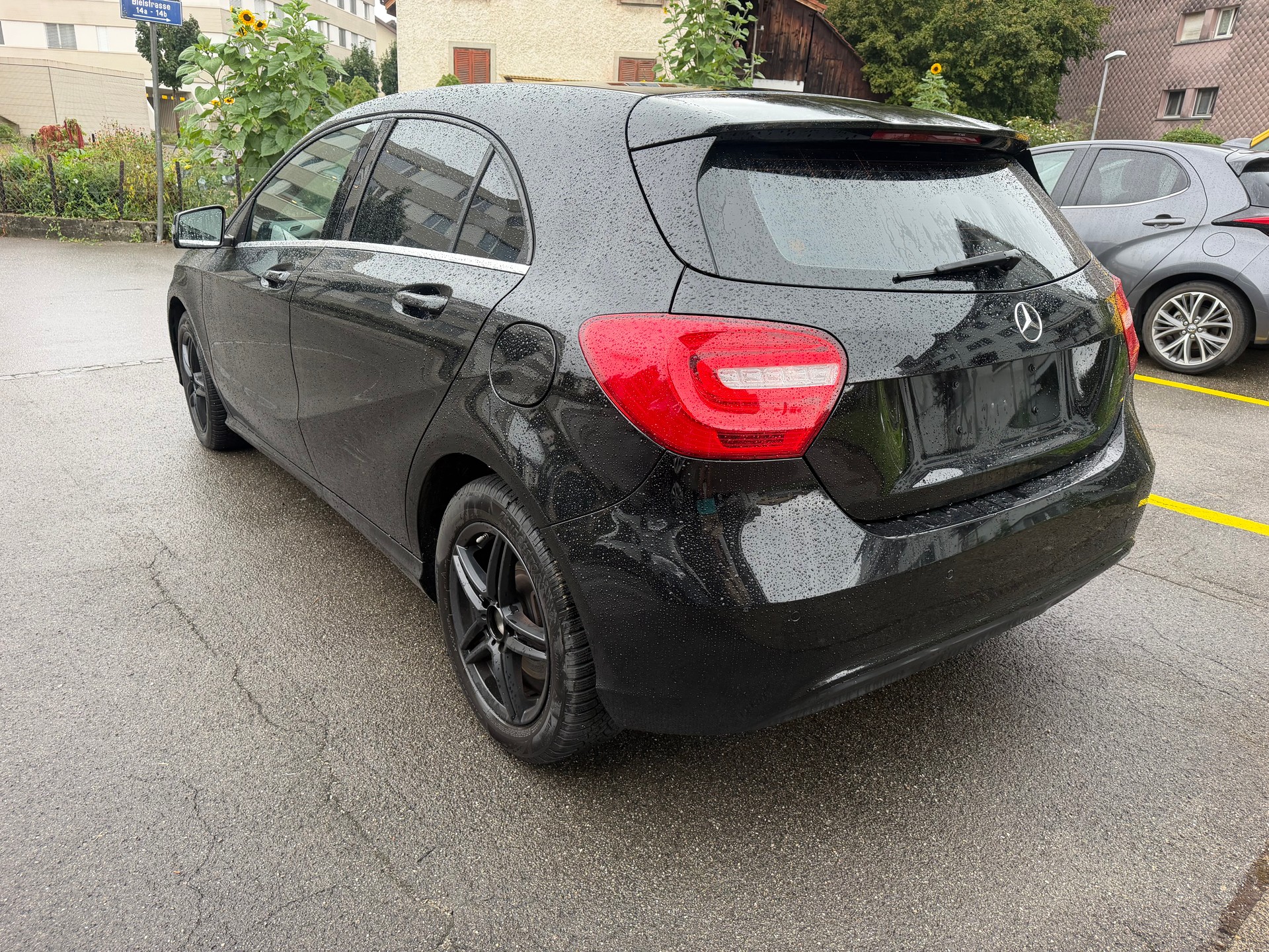 MERCEDES-BENZ A 200 CDI AMG Line 7G-DCT-image-7