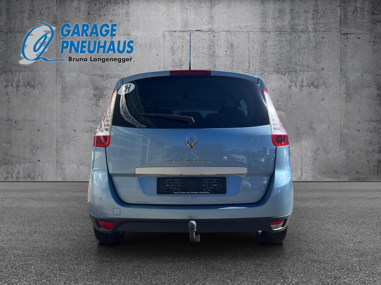RENAULT Scénic 2.0 16V Dynamique X-Tronic CVT-image-17