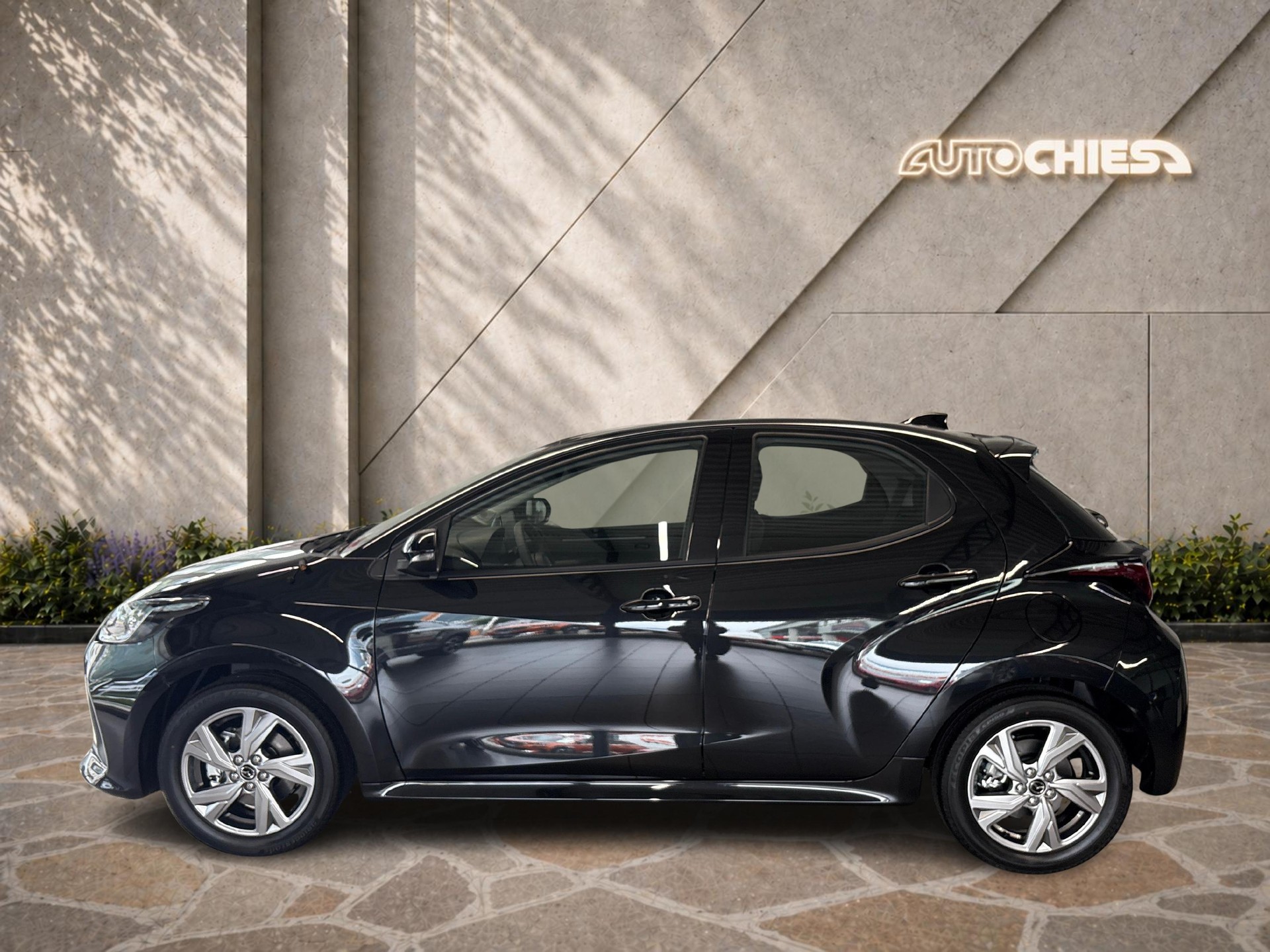 MAZDA 2 1.5 Hybrid Exclusive-Line-image-5