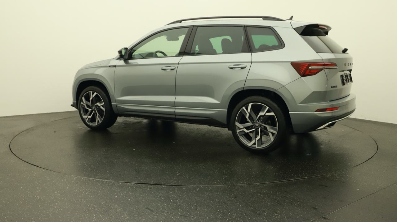 SKODA Karoq 2.0 TSI SportLine 4x4 DSG-image-2