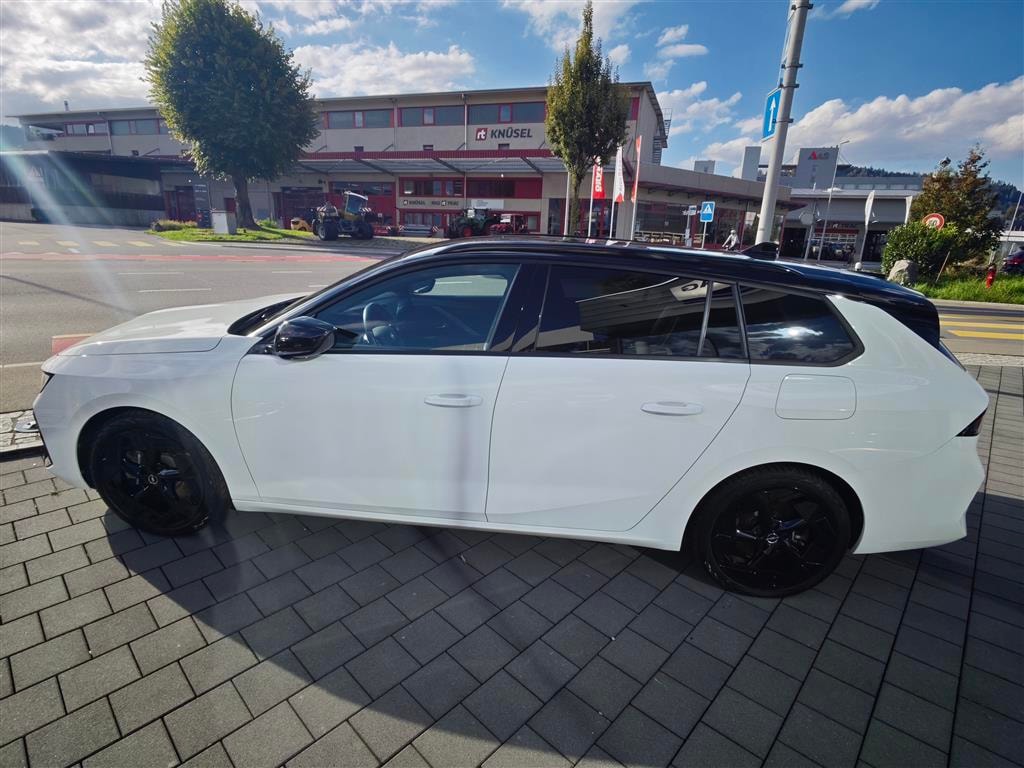OPEL Astra Sports Tourer 1.6 T PHEV 225 GSe-image-5