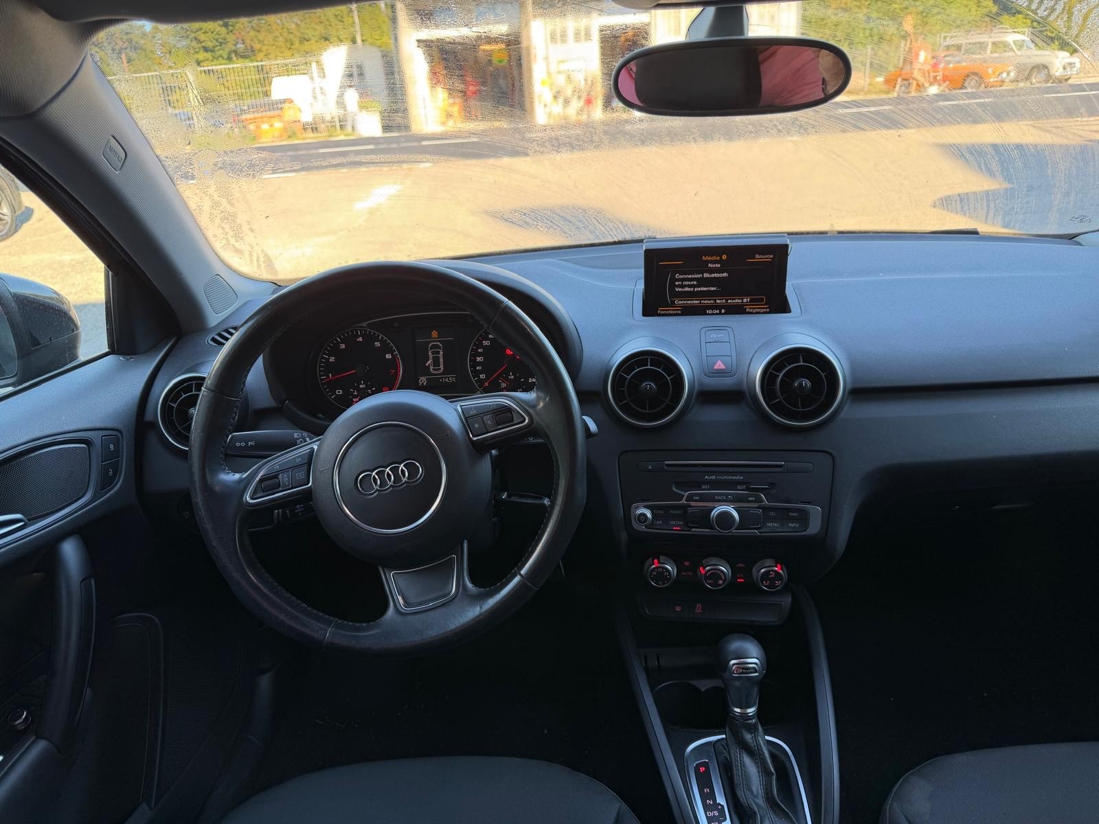 AUDI A1 Sportback 1.4 TFSI Sport S-tronic-image-9