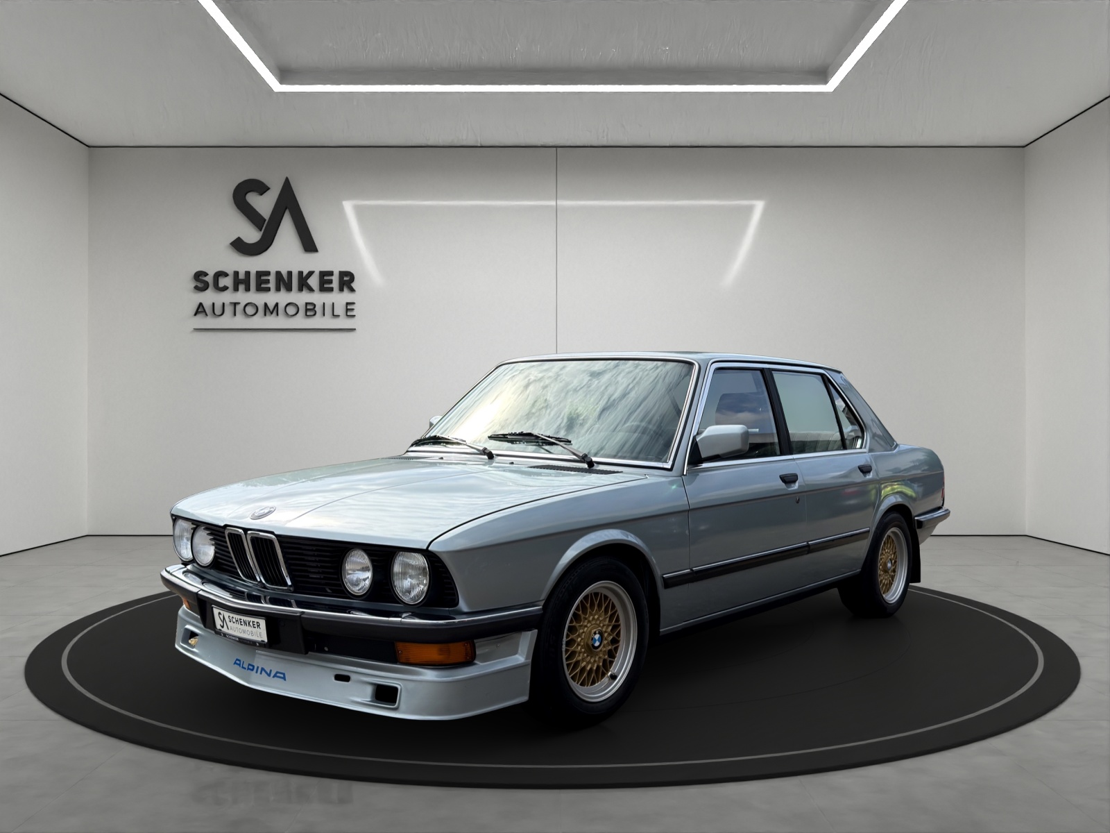 BMW BMW 520i E28-image-0