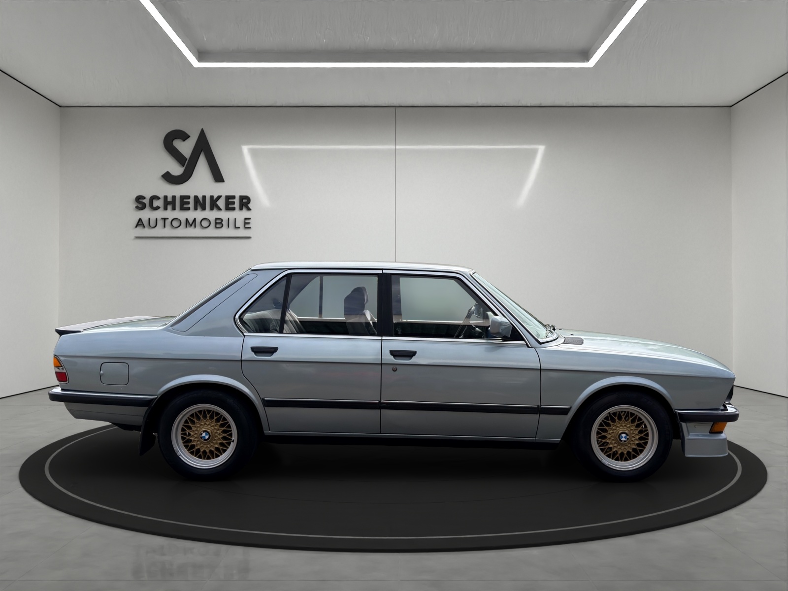 BMW BMW 520i E28-image-5