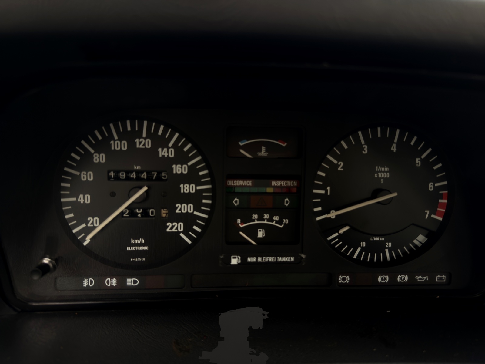 BMW BMW 520i E28-image-17