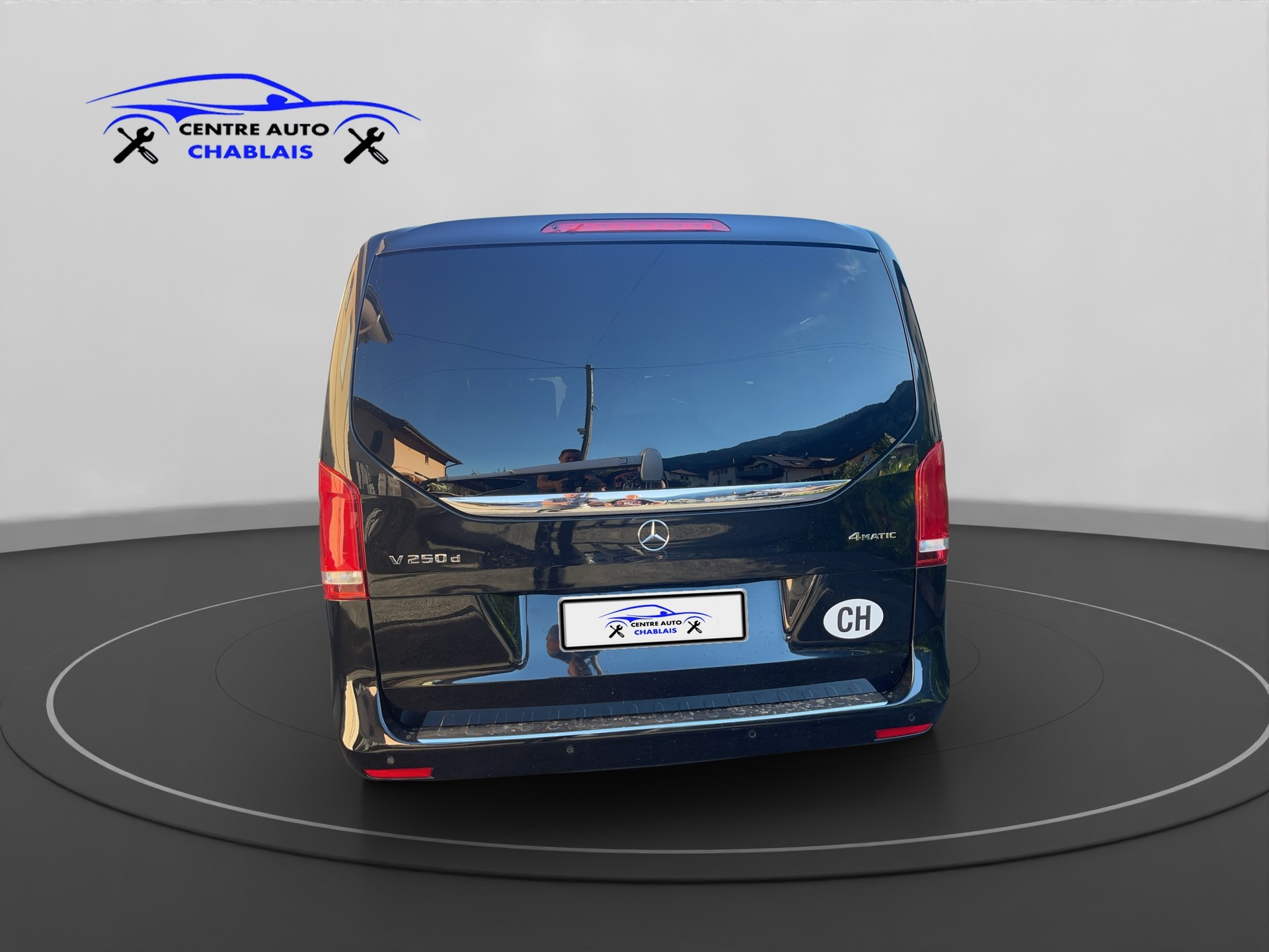 MERCEDES-BENZ V 250 d Avantgarde ex-lang 4Matic 7G-Tronic-image-4