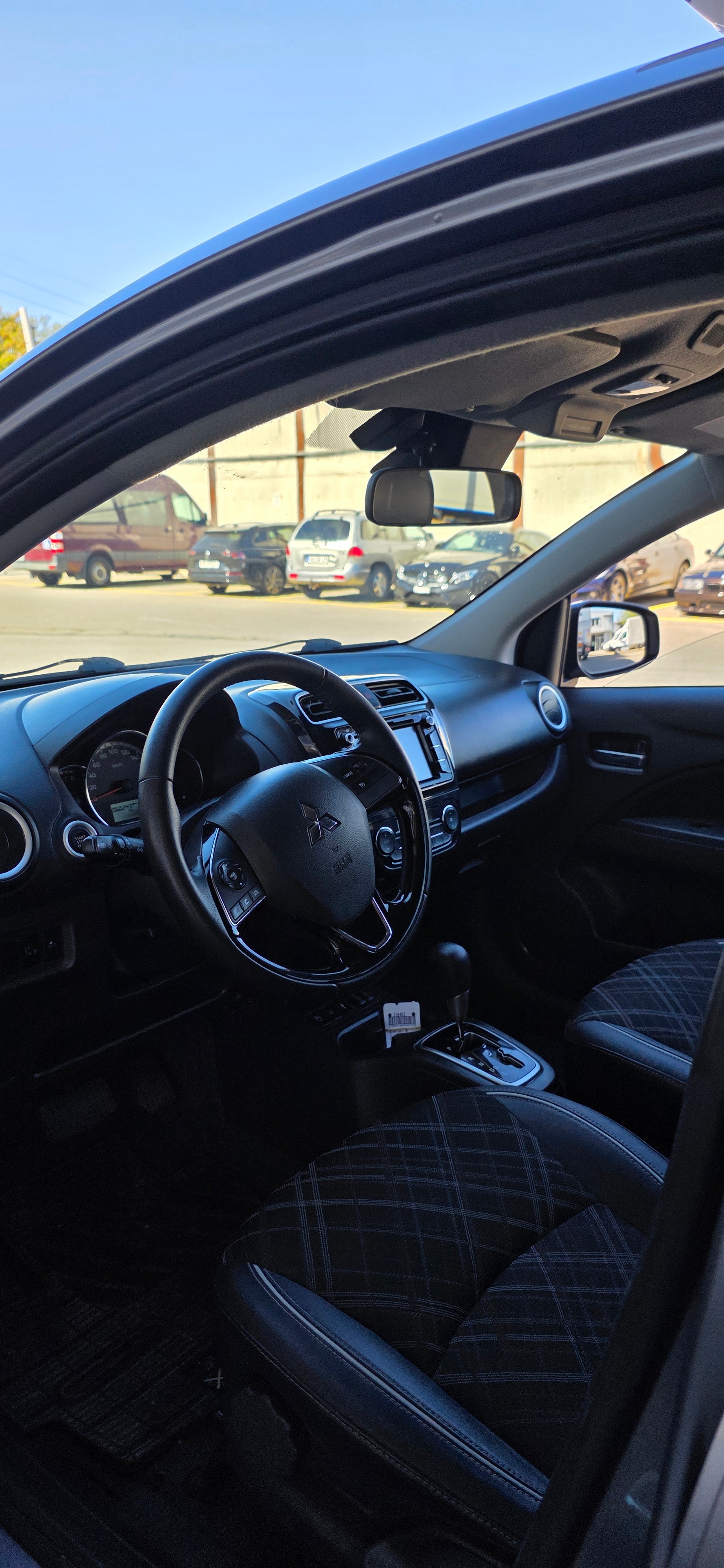 MITSUBISHI Space Star 1.2 Diamond CVT-image-7
