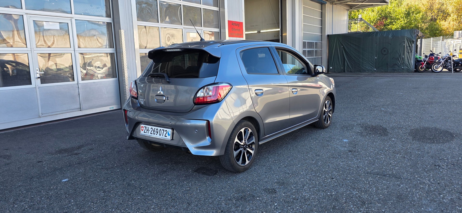 MITSUBISHI Space Star 1.2 Diamond CVT-image-2