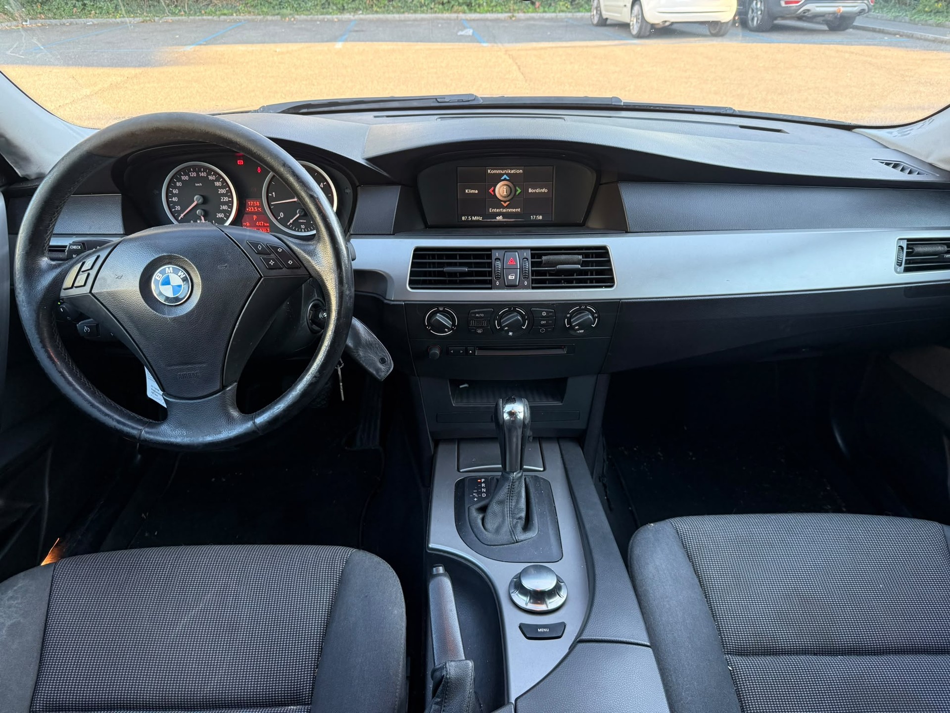 BMW 530d-image-6