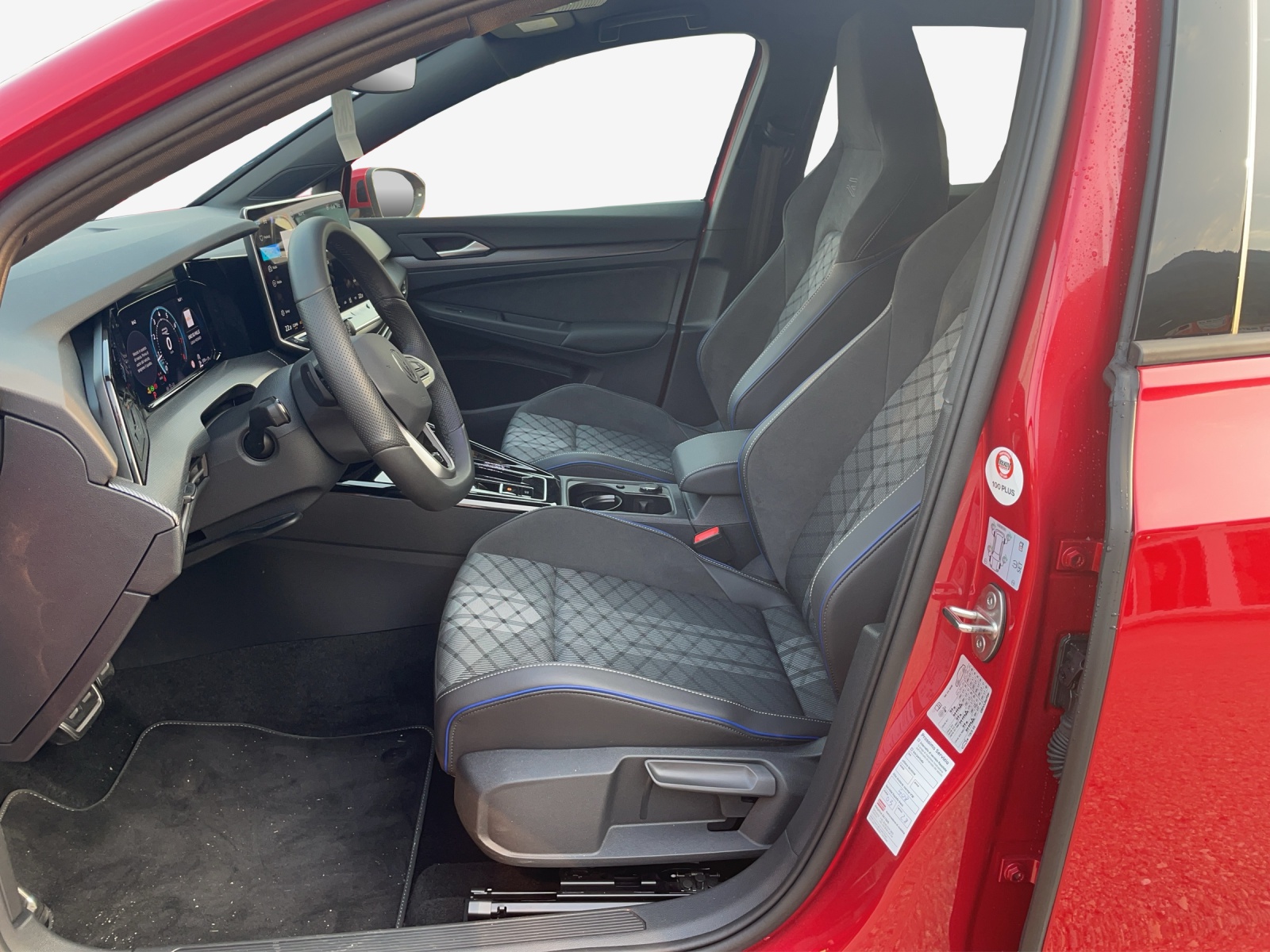 VW Golf 2.0 TSI R-Line DSG 4 Motion-image-7