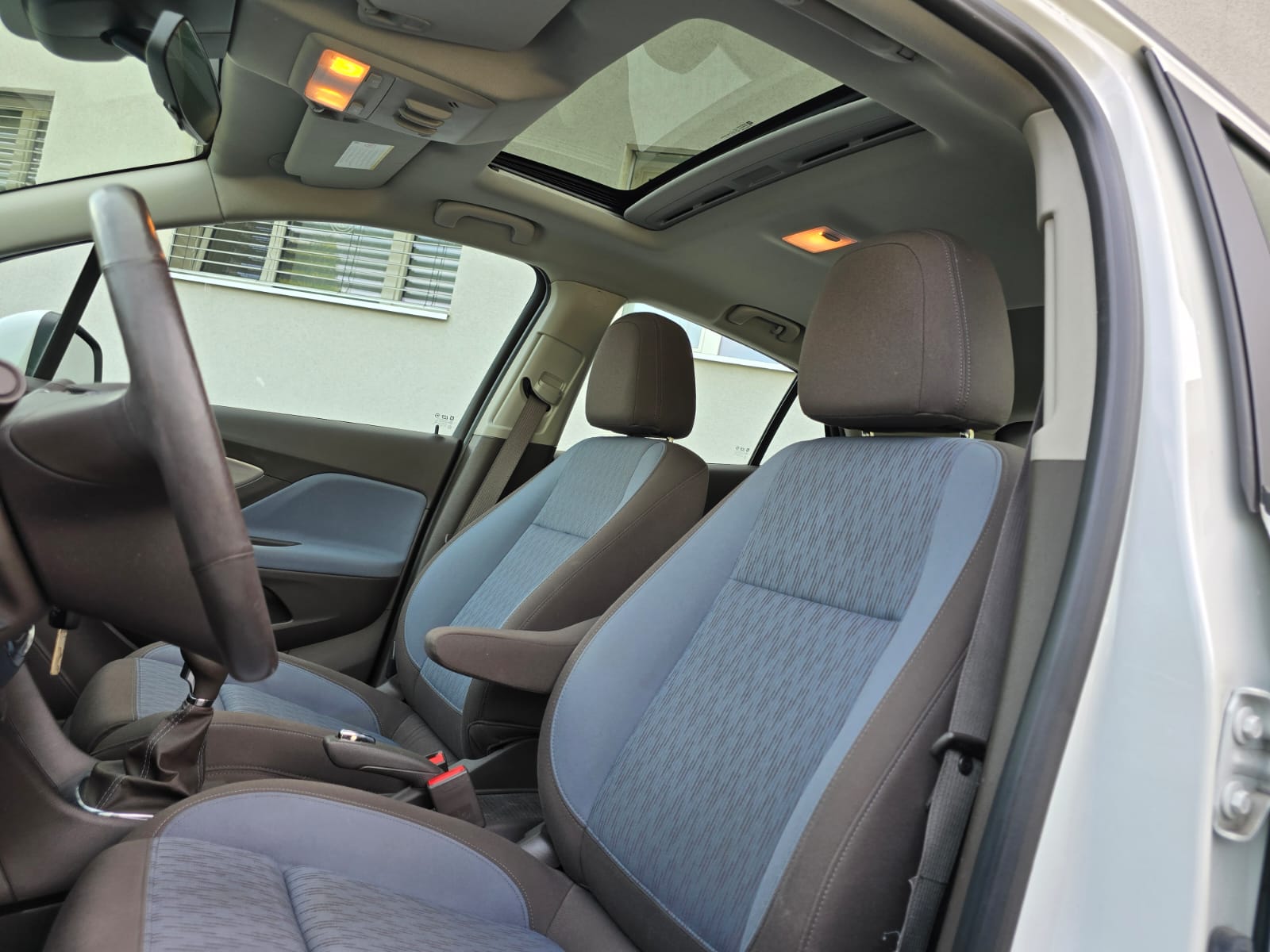 OPEL Mokka 1.4i 16V Turbo Enjoy 4WD-image-12