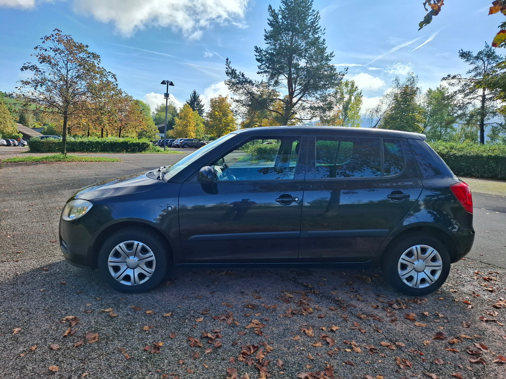 SKODA Fabia 1.2 Entry-image-3