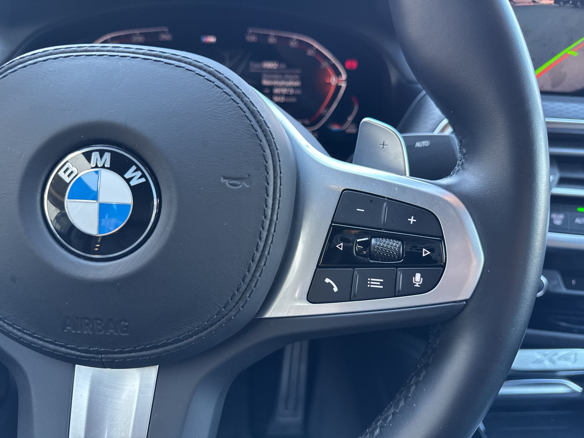 BMW X4 xDrive 48V 30i M Sport Steptronic-image-15