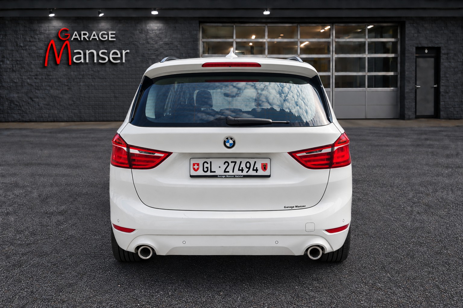 BMW 218d xDrive Gran Tourer Sport Line-image-3
