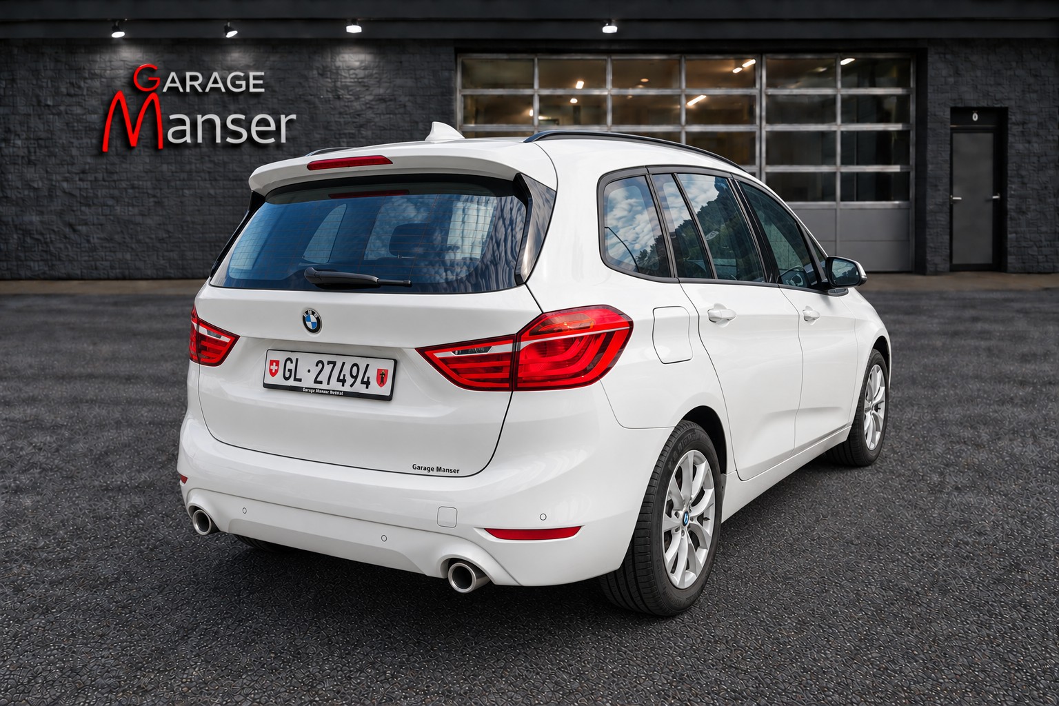 BMW 218d xDrive Gran Tourer Sport Line-image-4