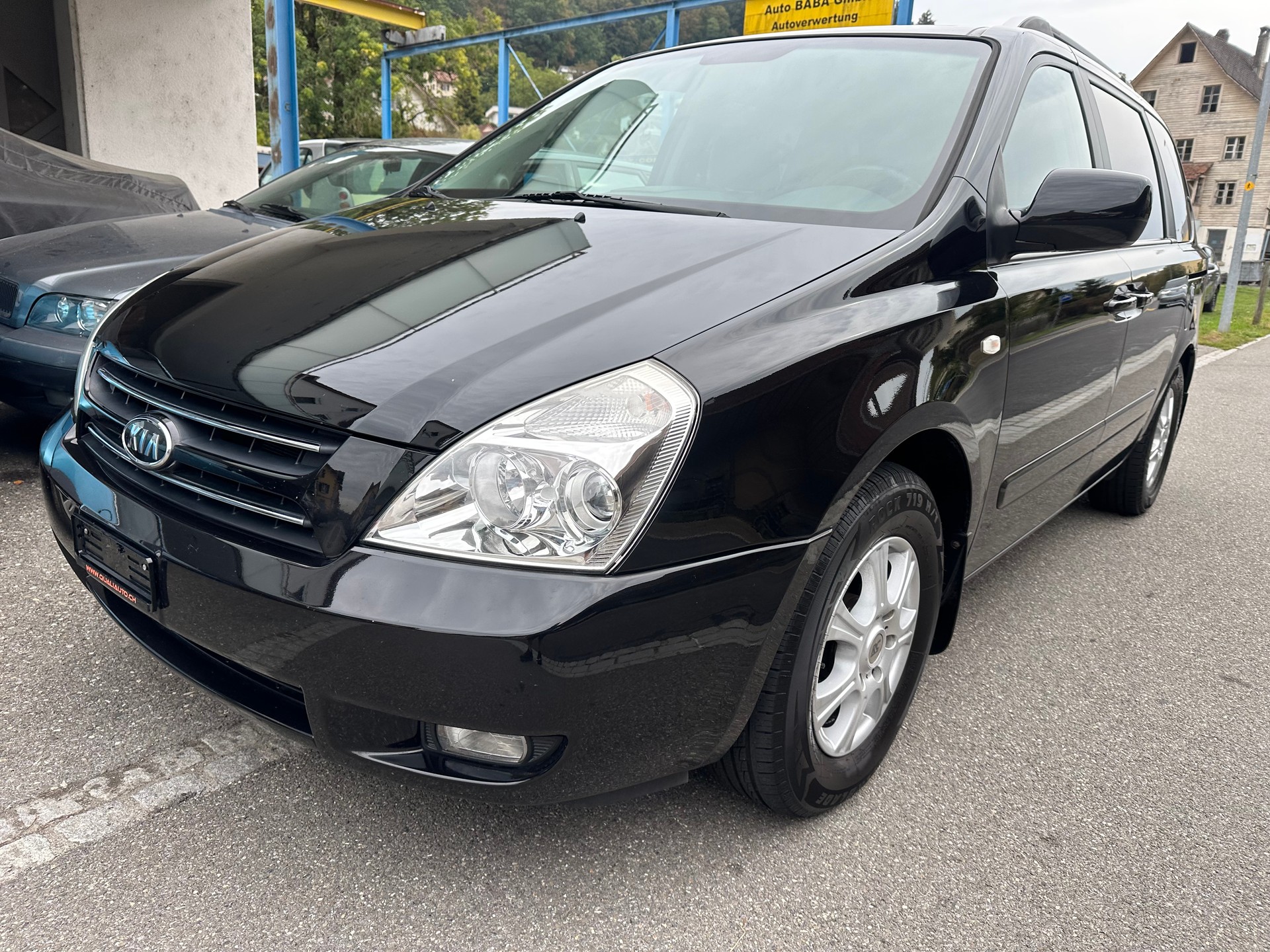 KIA Carnival 2.9 CRDi Style-image-0