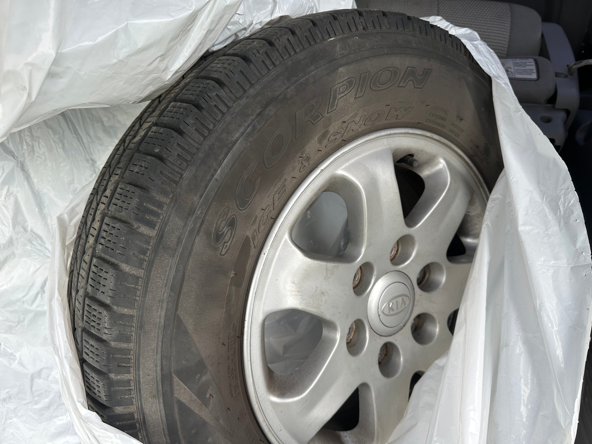 KIA Carnival 2.9 CRDi Style-image-9