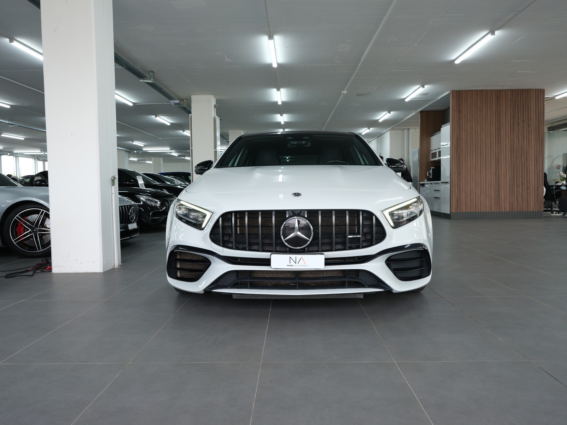 MERCEDES-BENZ A 45 S AMG 4Matic+ Edition 1 Speedshift *AMG Performance* *360 Kamera* *Panorama*-image-13