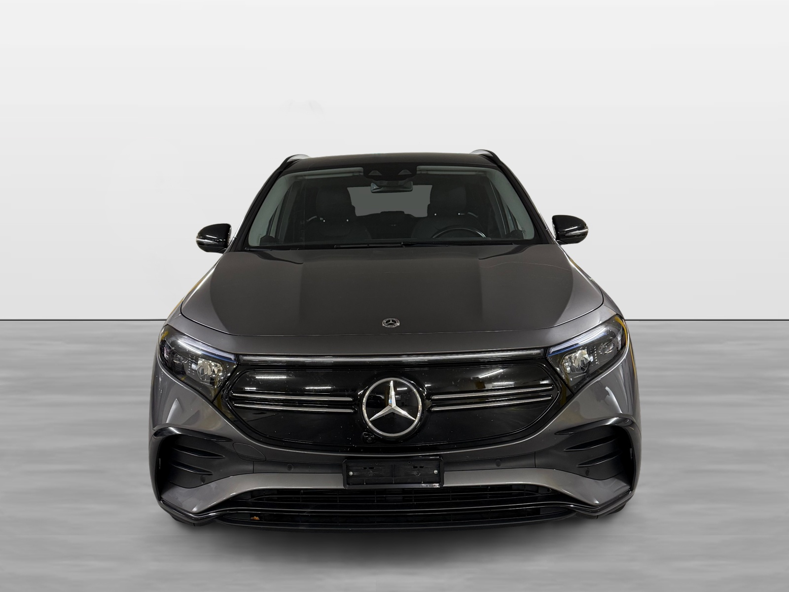 MERCEDES-BENZ EQA 350 AMG Line 4Matic-showroom-element-1