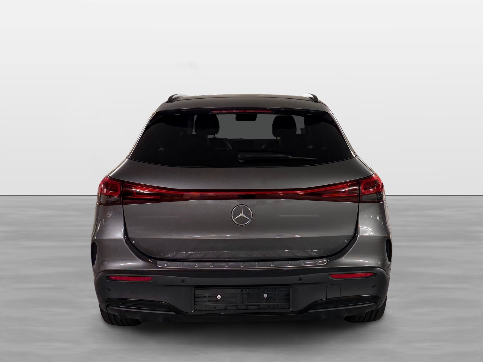 MERCEDES-BENZ EQA 350 AMG Line 4Matic-image-5