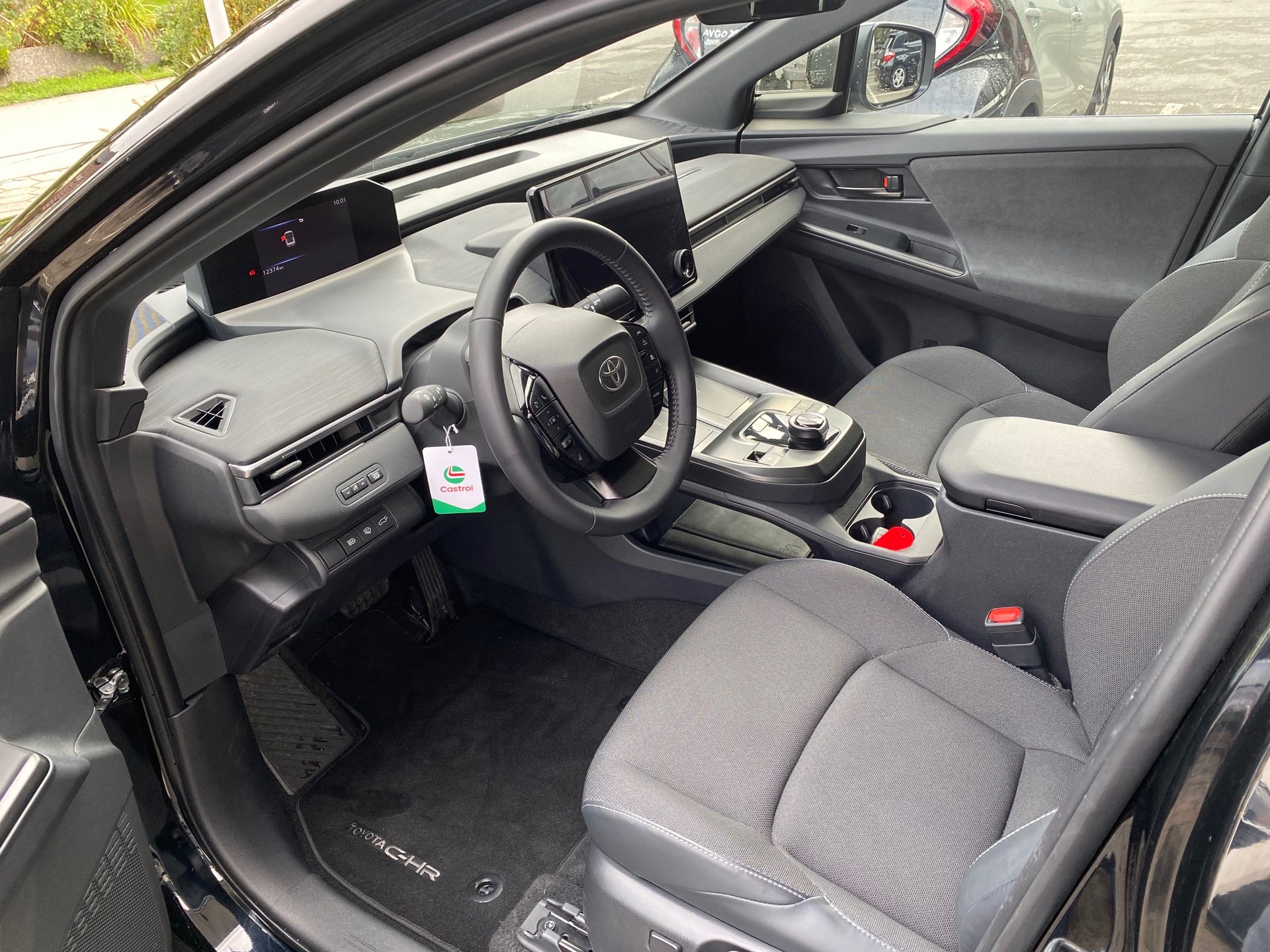 TOYOTA C-HR+ 77 kWh Style AWD-image-4