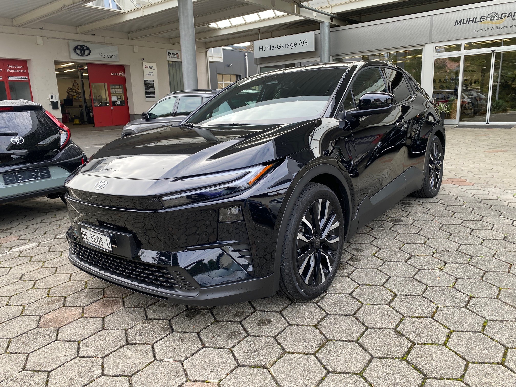 Car photo