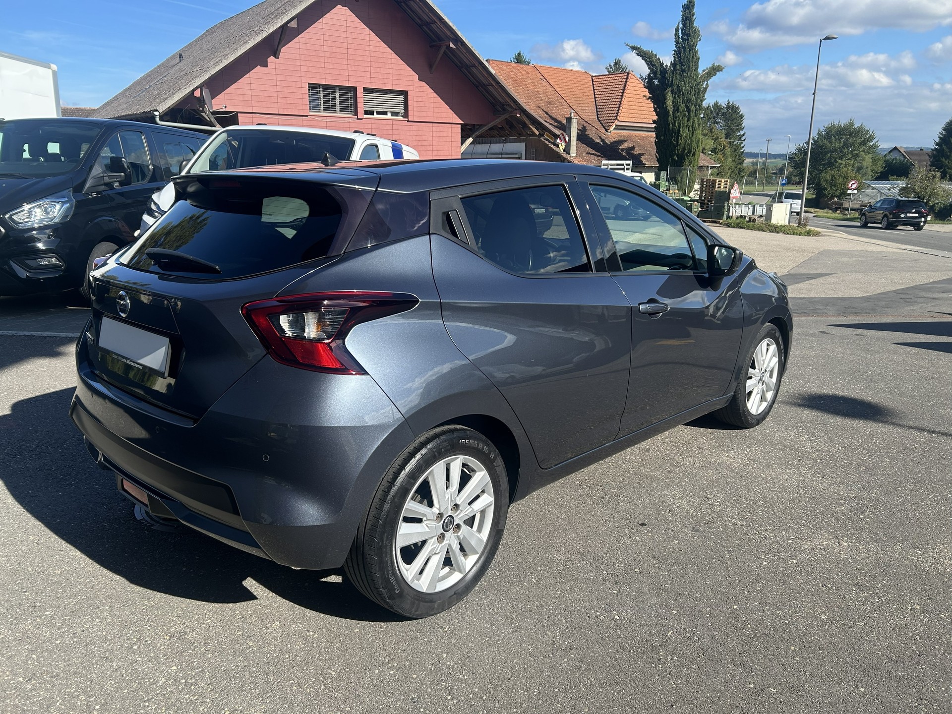 NISSAN Micra IG-T 100 n-connecta Xtronic-image-3