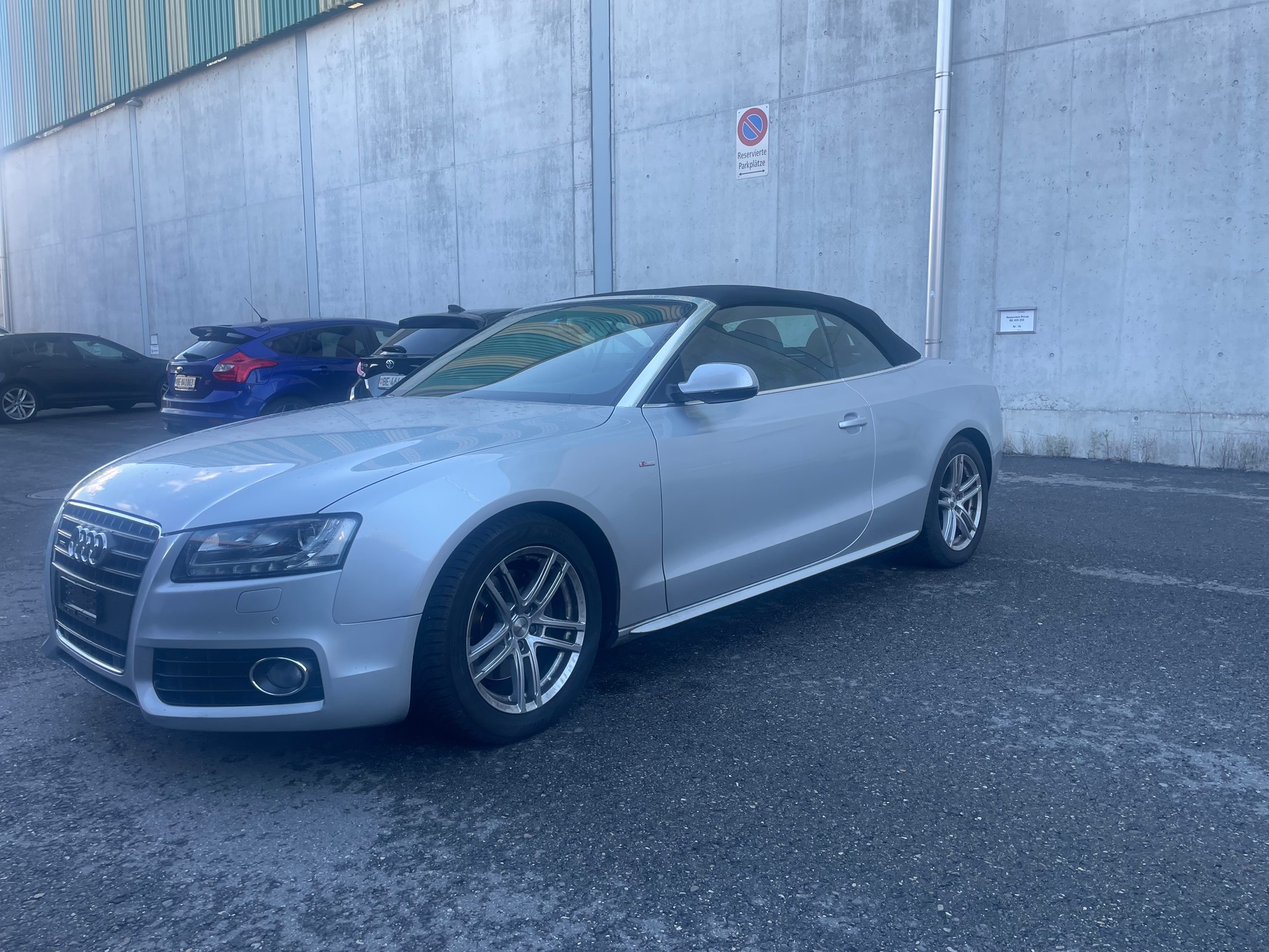 AUDI A5 Cabriolet 2.0 TFSI Tronic S line-image-5