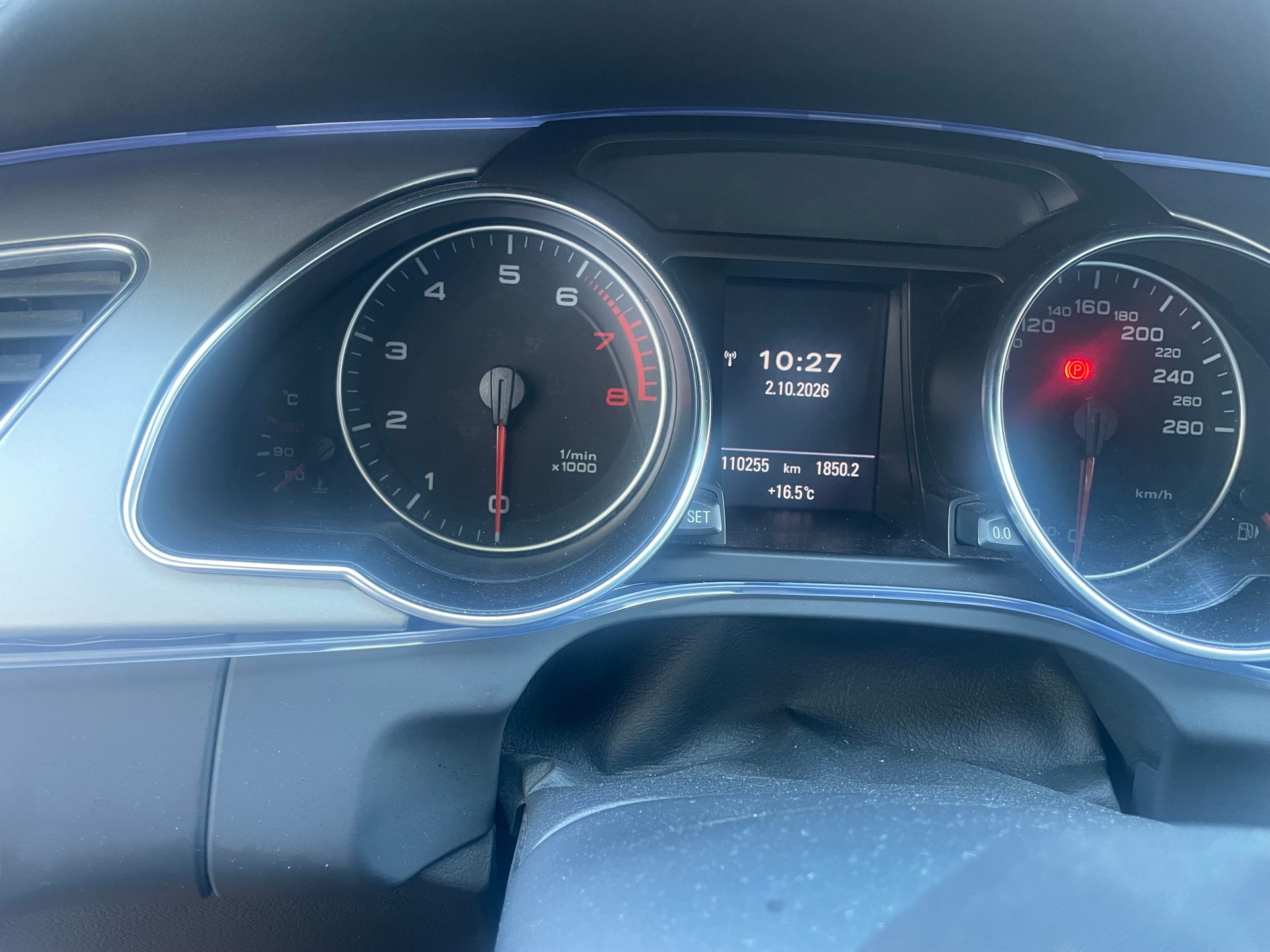 AUDI A5 Cabriolet 2.0 TFSI Tronic S line-image-12