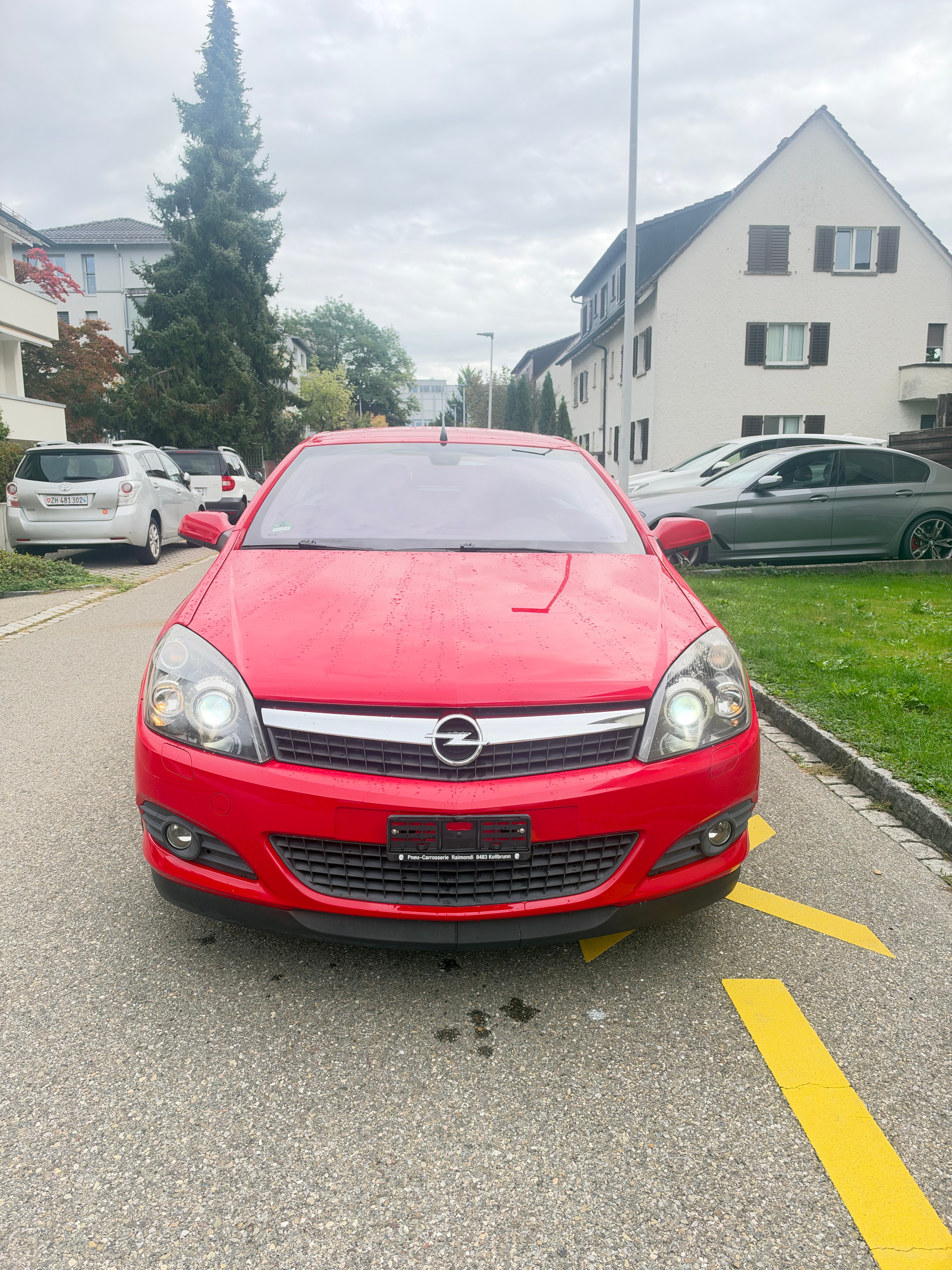 Car photo