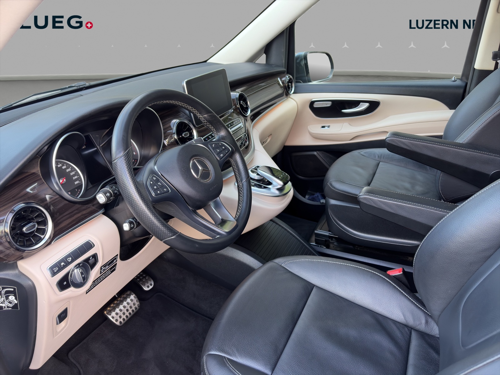 MERCEDES-BENZ Marco Polo 300 d 4M Automat-image-6