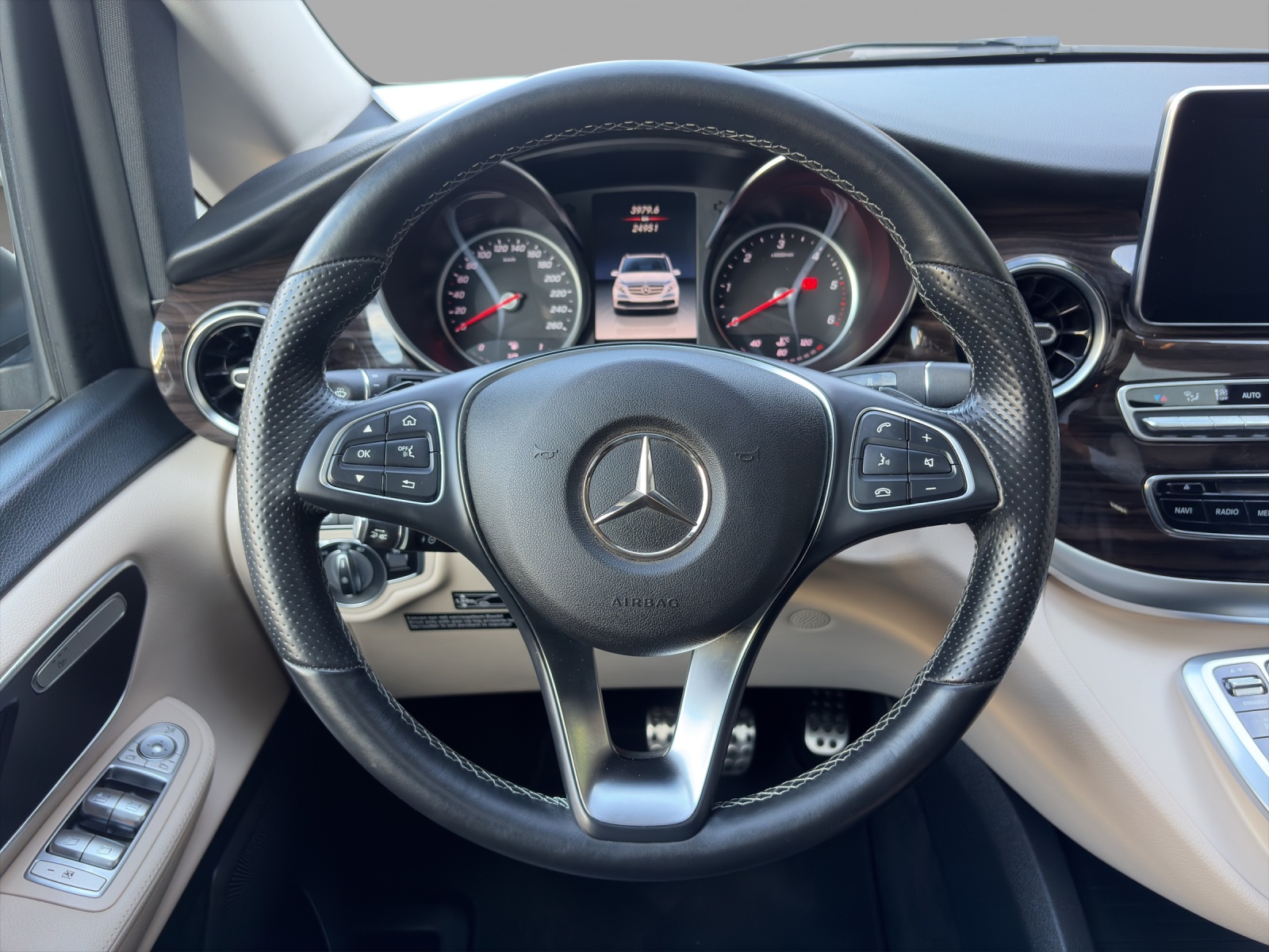 MERCEDES-BENZ Marco Polo 300 d 4M Automat-image-7