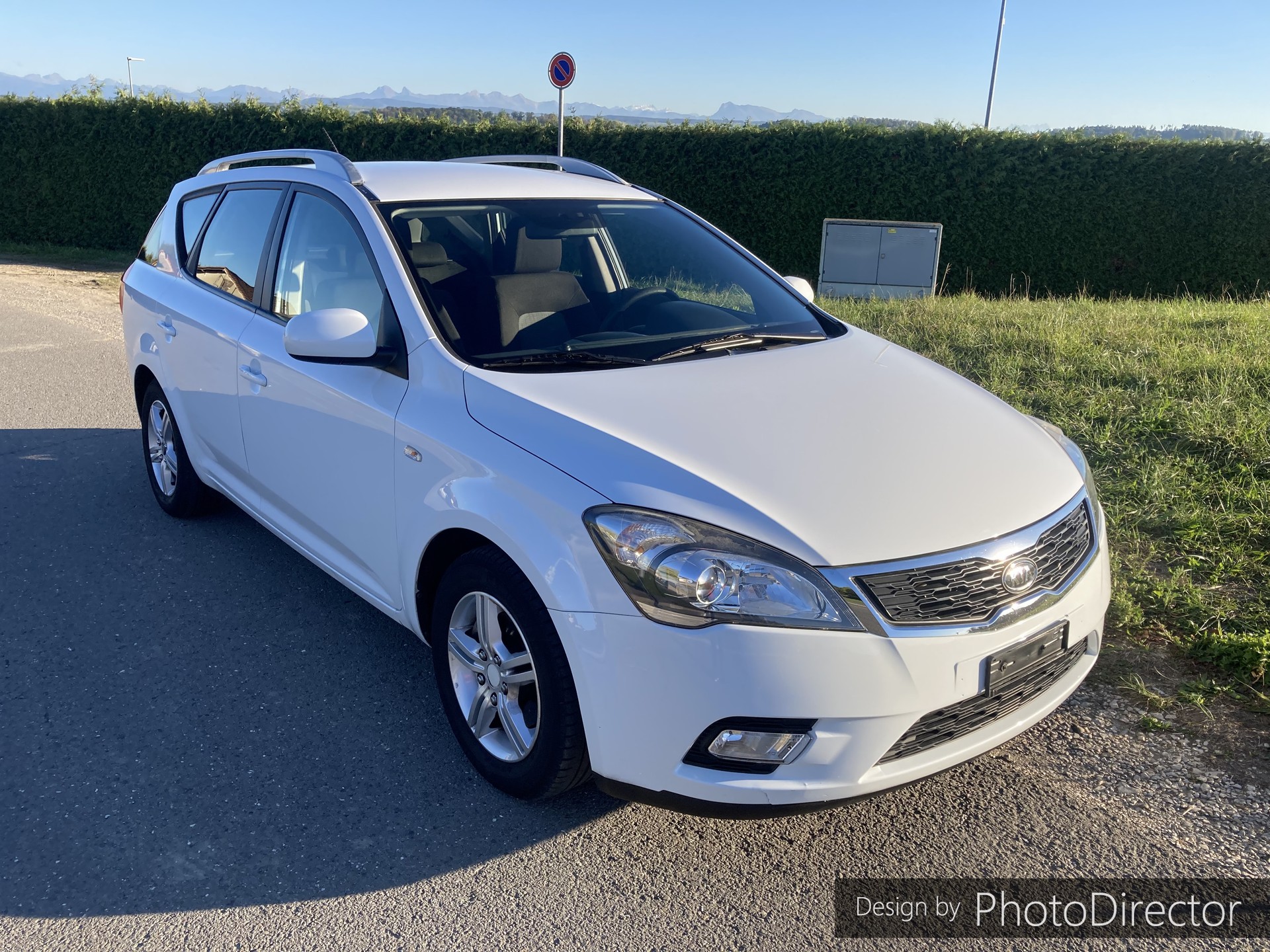 KIA Cee'd Sporty Wagon 1.4 16V Basic-image-14
