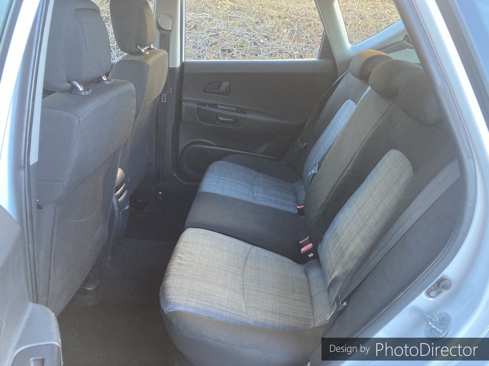 KIA Cee'd Sporty Wagon 1.4 16V Basic-image-9