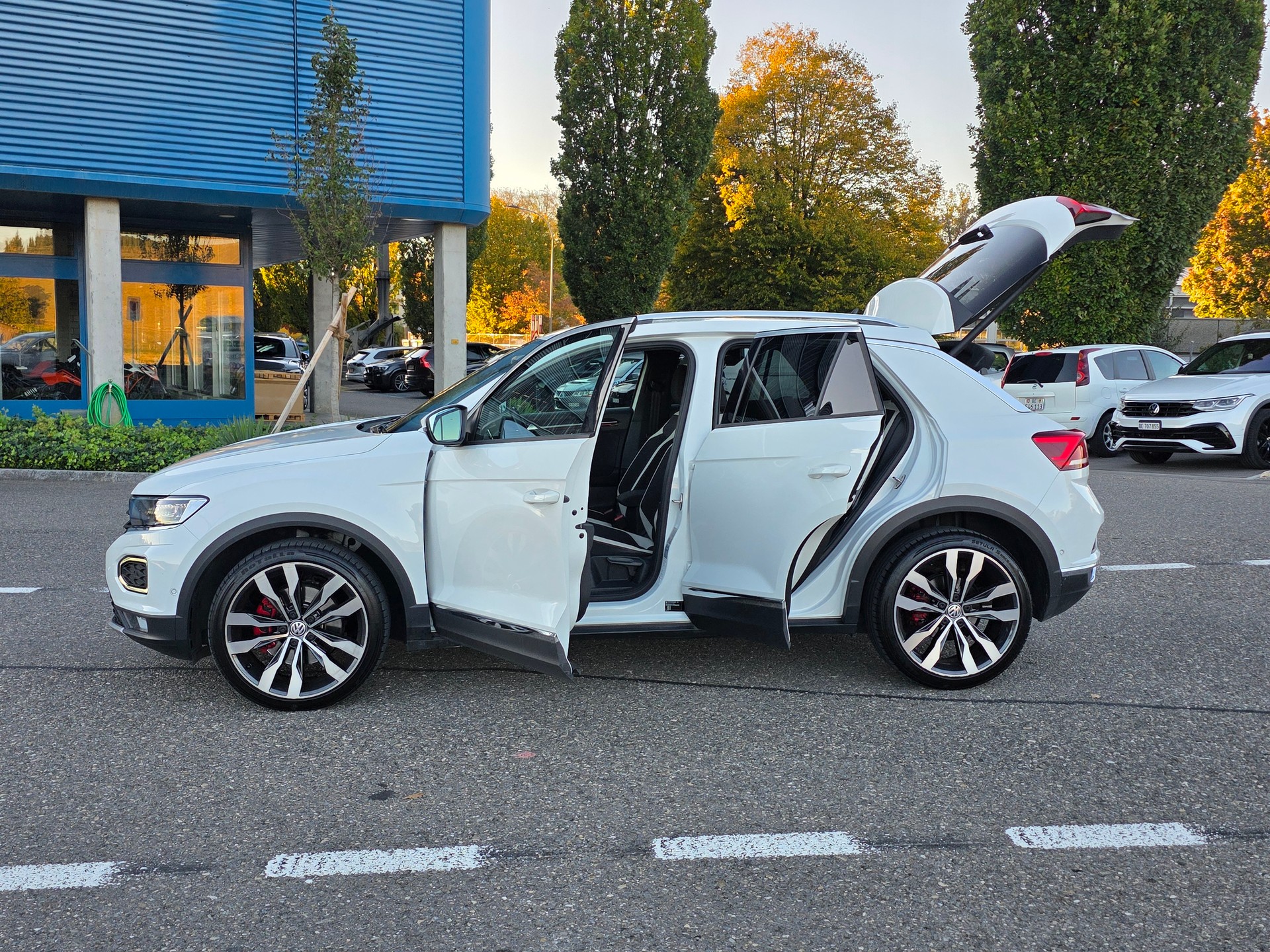VW T-Roc 2.0 TSI Sport DSG 4Motion-image-3