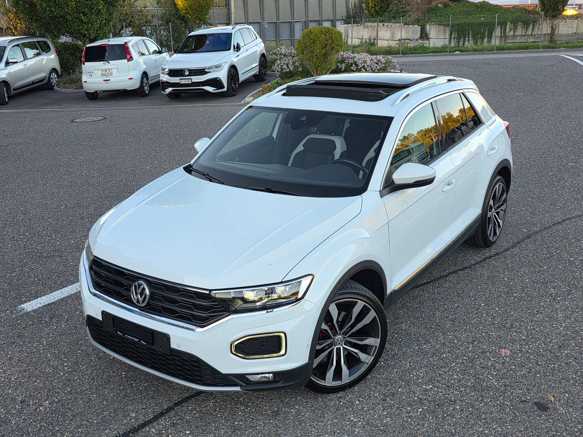 VW T-Roc 2.0 TSI Sport DSG 4Motion-image-7