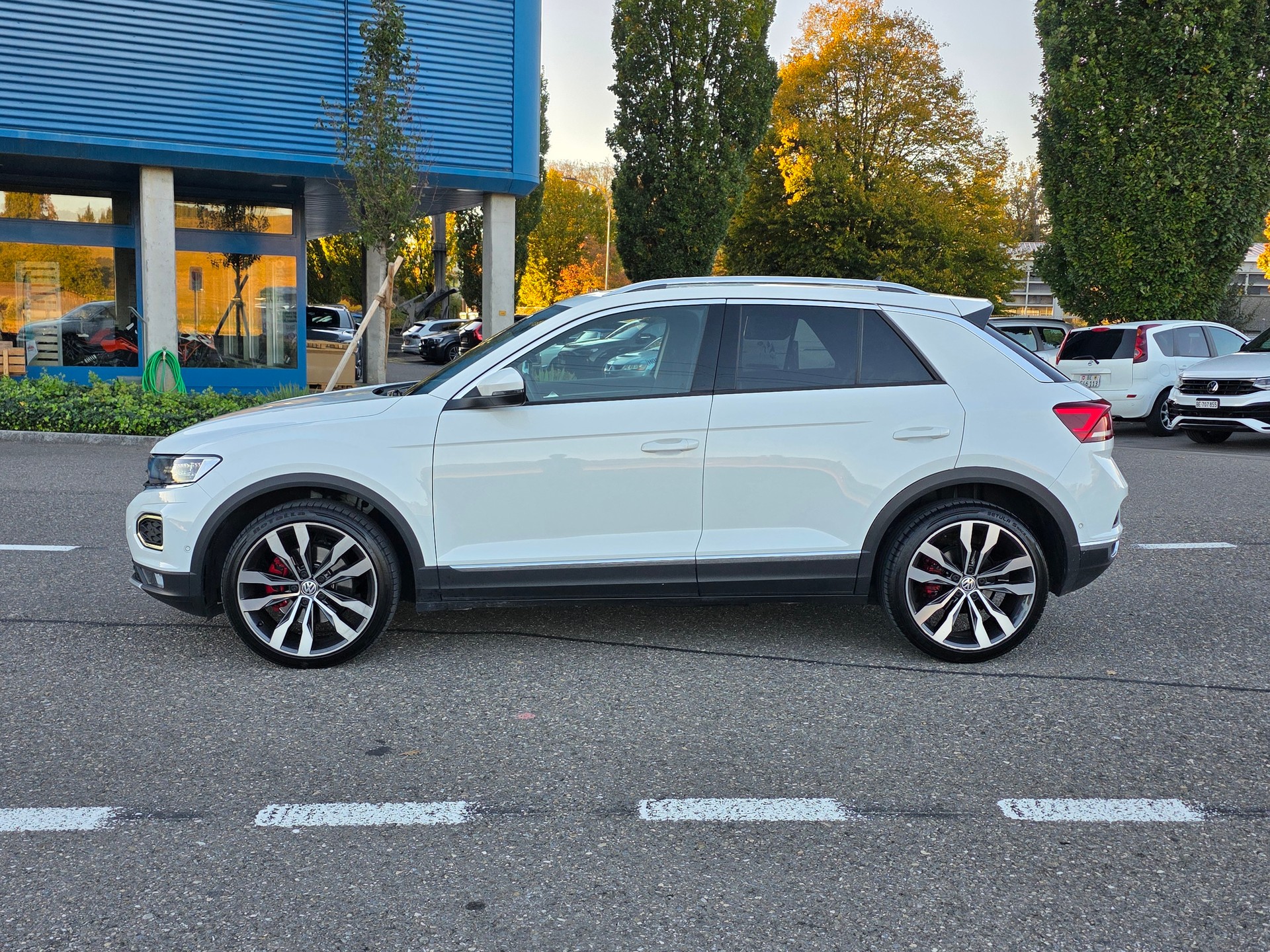 VW T-Roc 2.0 TSI Sport DSG 4Motion-image-2