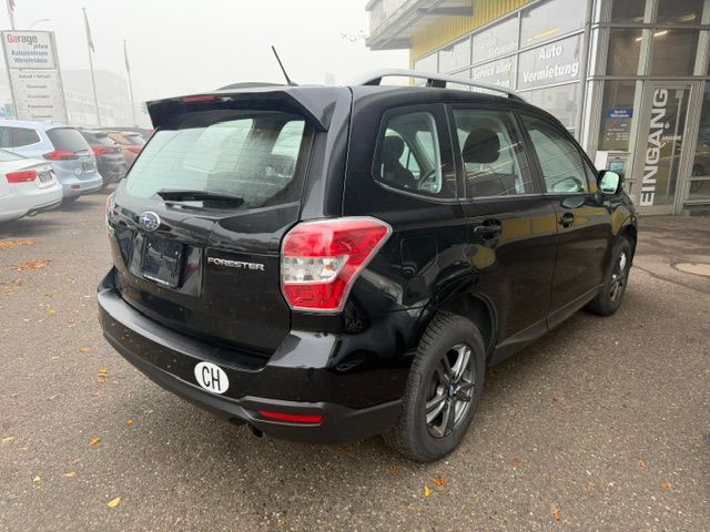 SUBARU Forester 2.0i Swiss Lineartronic-image-2