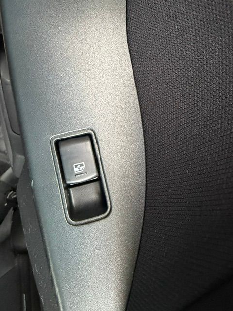 SUBARU Forester 2.0i Swiss Lineartronic-image-8