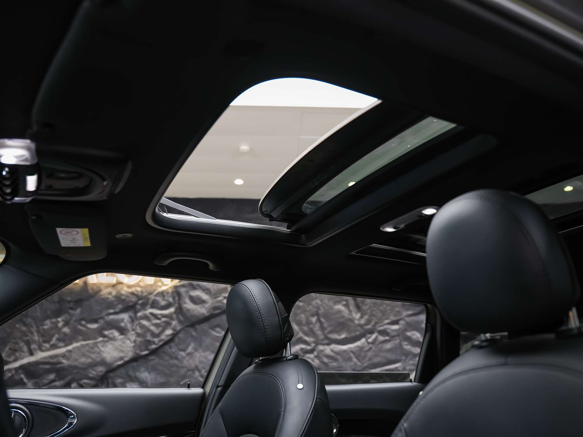 MINI Clubman Cooper S ALL4 Steptronic *CH Fahrzeug*Head Up*Panorama*-image-10
